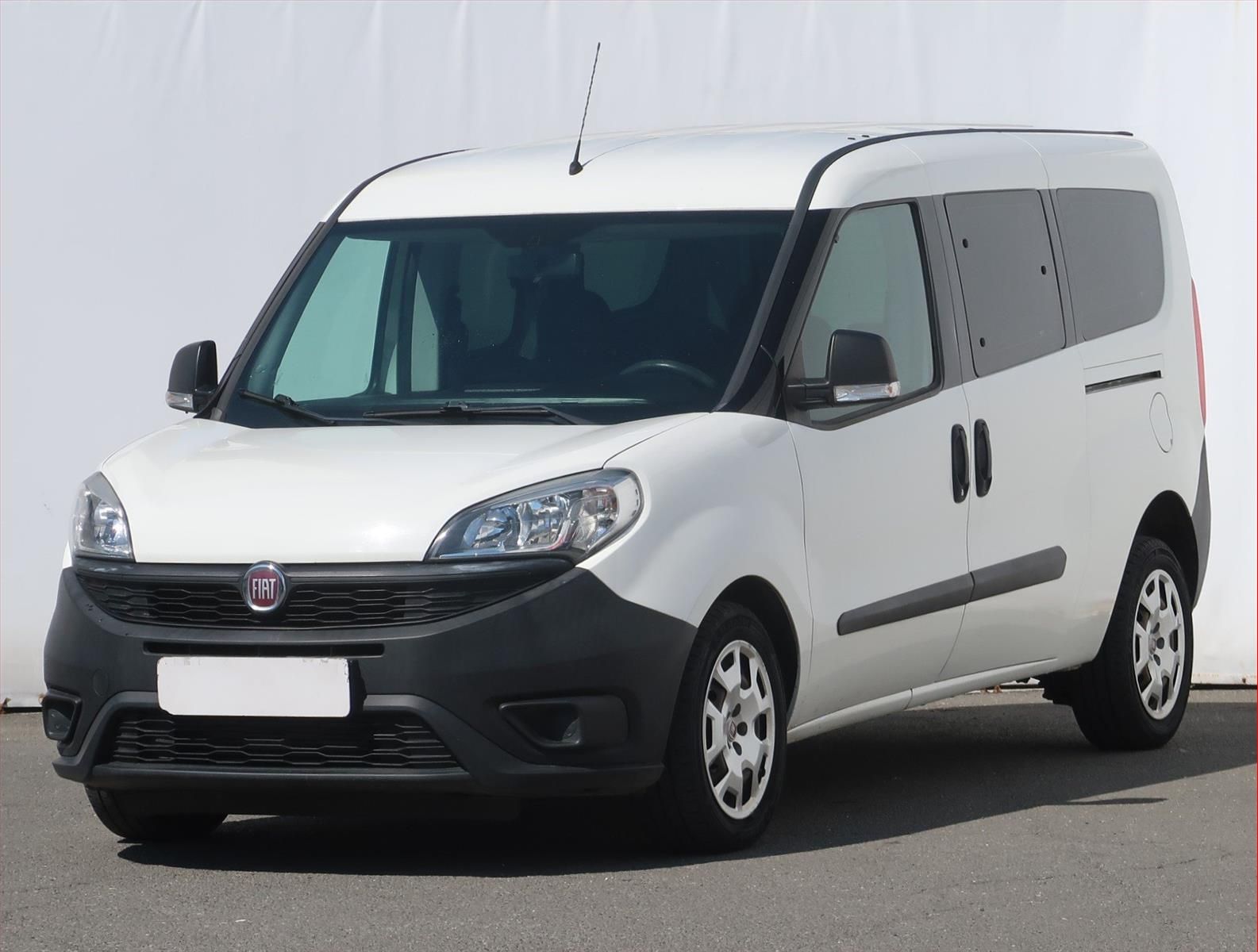 Fiat Dobló, Maxi 1.6 MultiJet, 5Míst - fotka 2