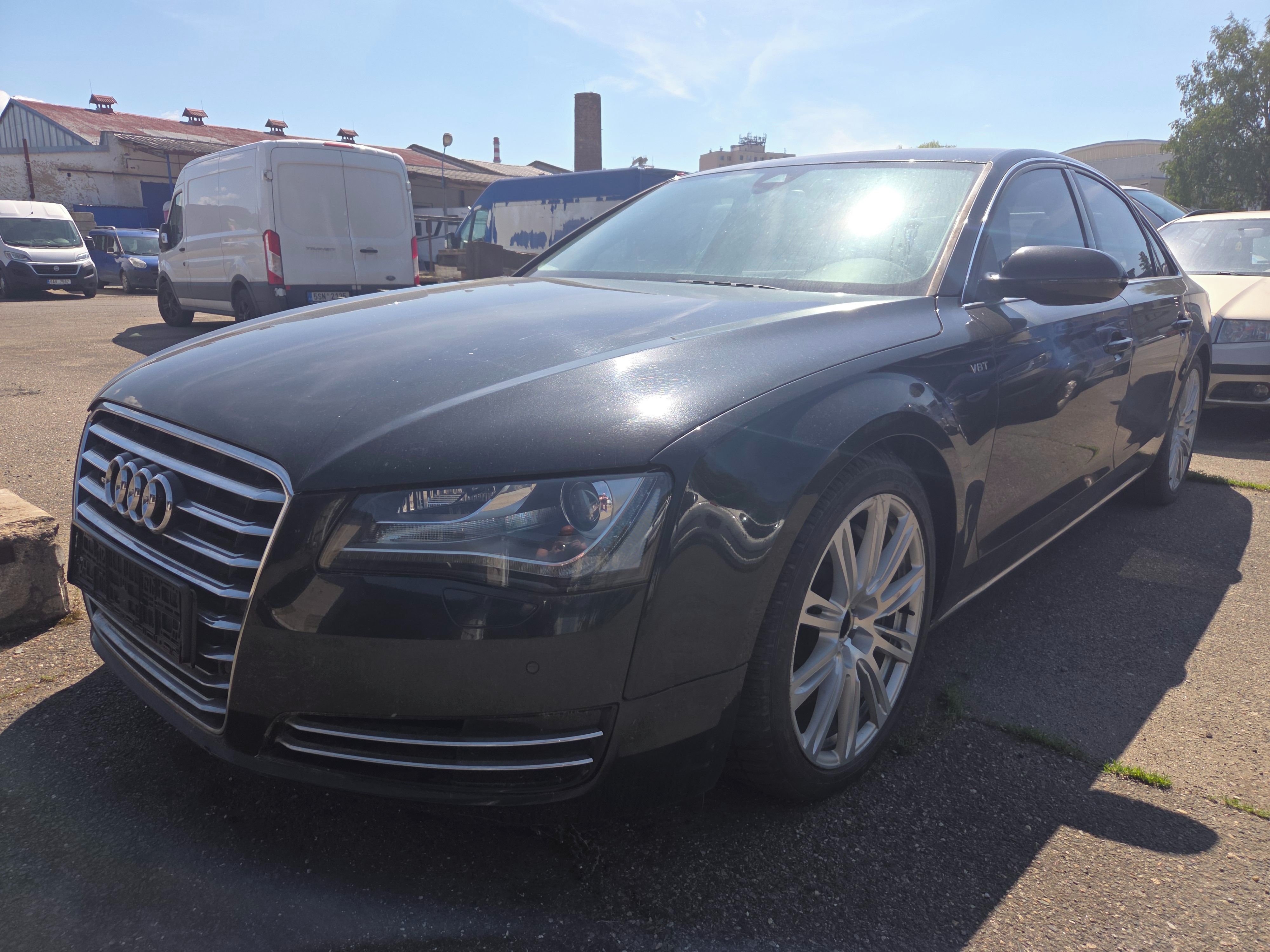 Audi A8 - fotka 2