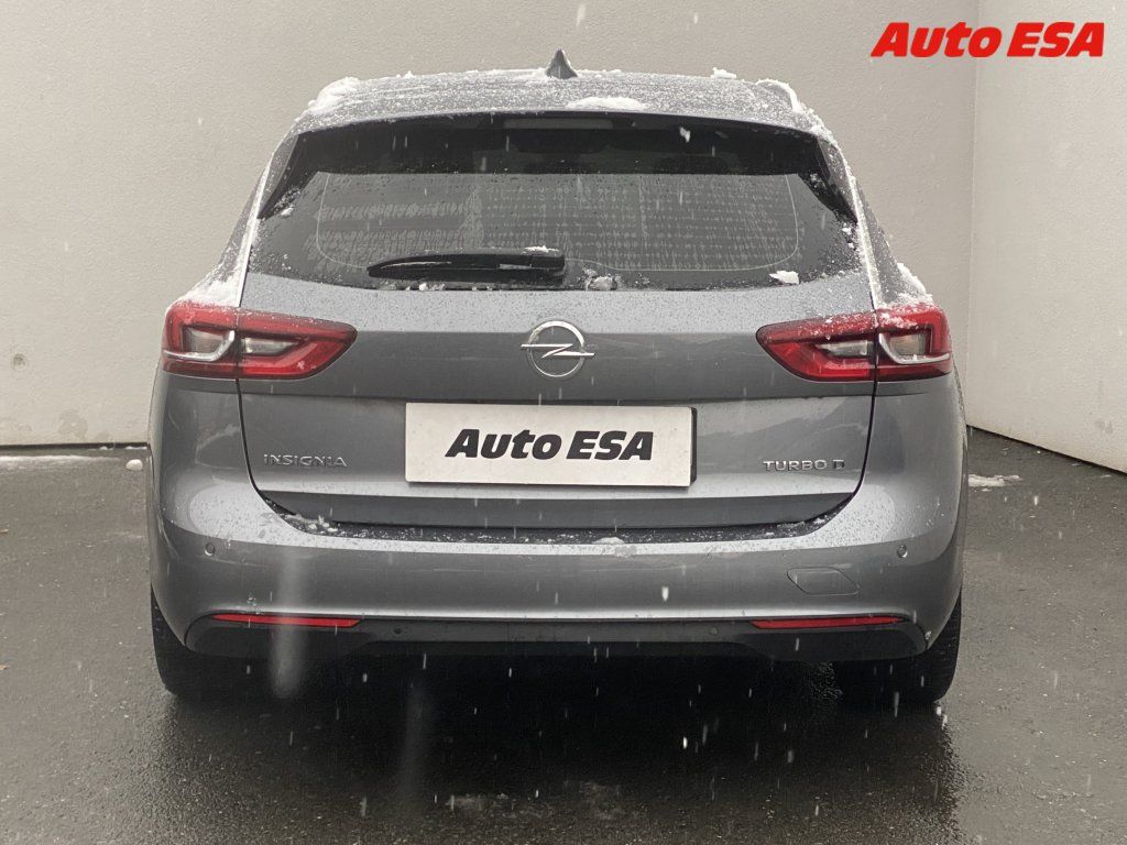 Opel Insignia, 2.0 CDTi,AC,tempo,kamera - fotka 5