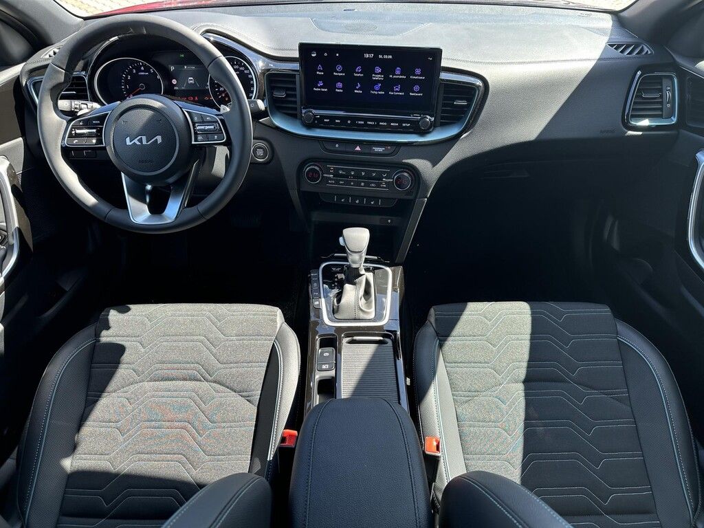Kia XCee´d, 1,6 T-GDi 7DCT 132 kW STEEL ED - fotka 5