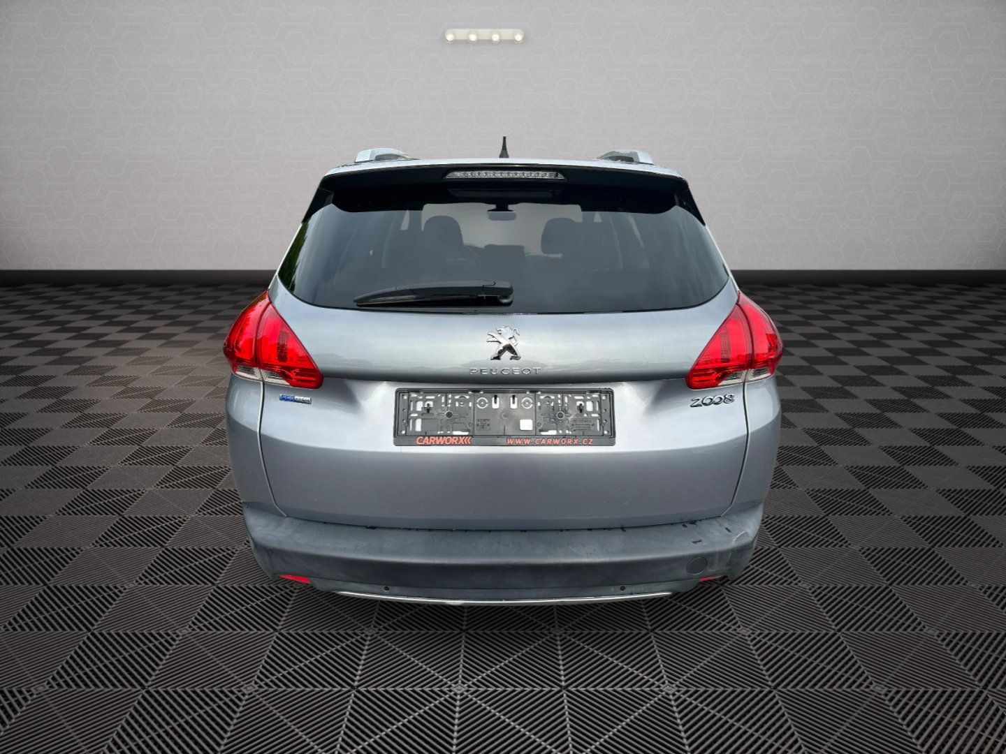 Peugeot 2008, 1.2T 81kw Allure - fotka 6