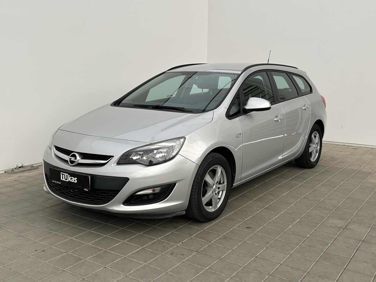 Opel Astra, 1.6CDTi 81kW Enjoy