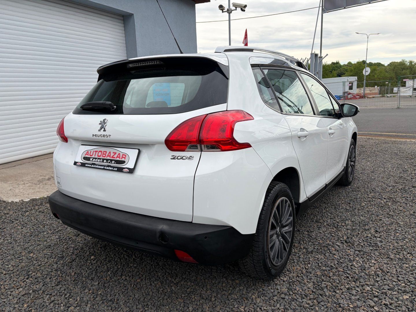 Peugeot 2008, 1,6 88kW, SERVISKA - fotka 6