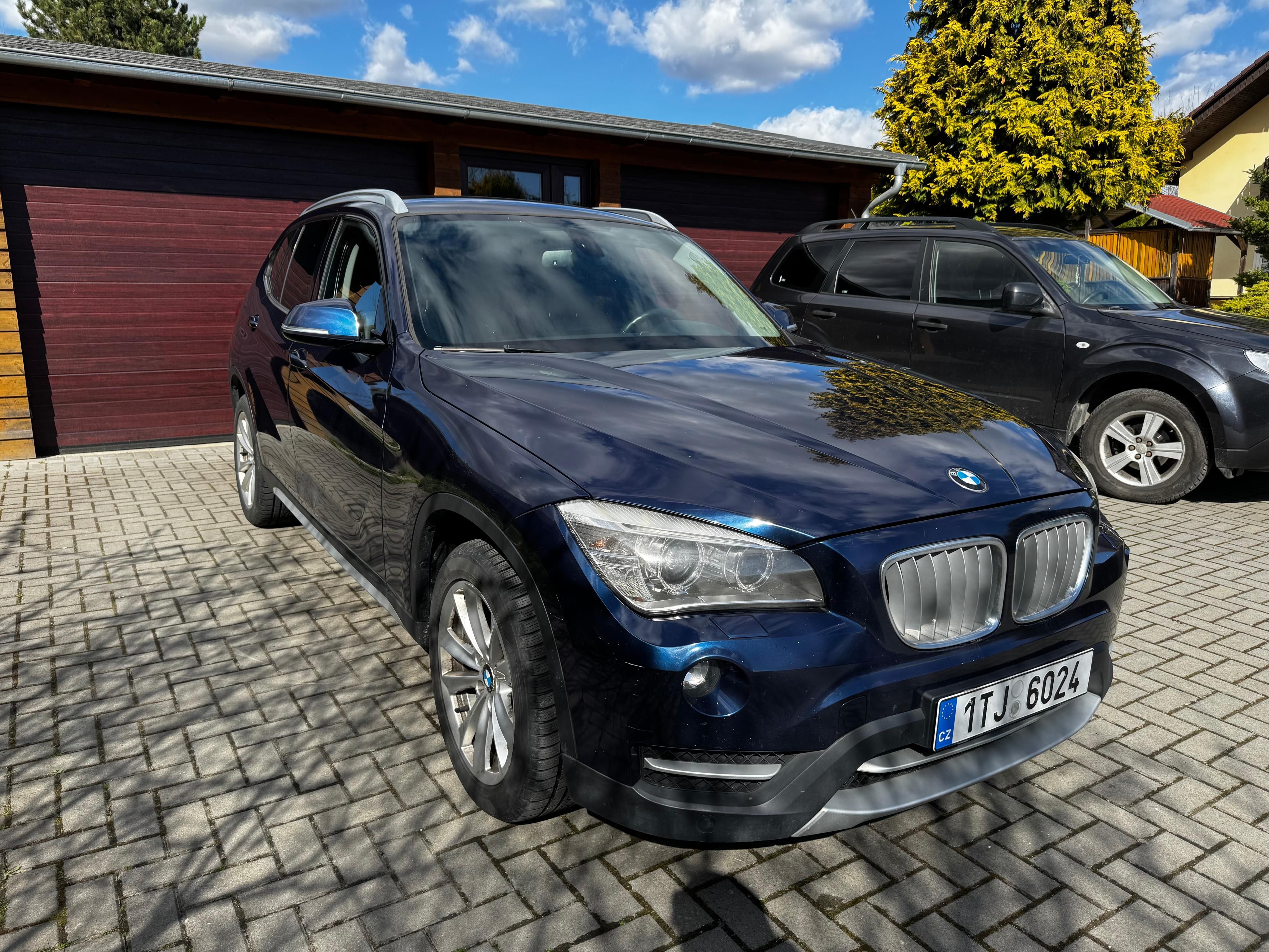 BMW X1, xDrive, 135 kW, 4x4 xLine - fotka 2