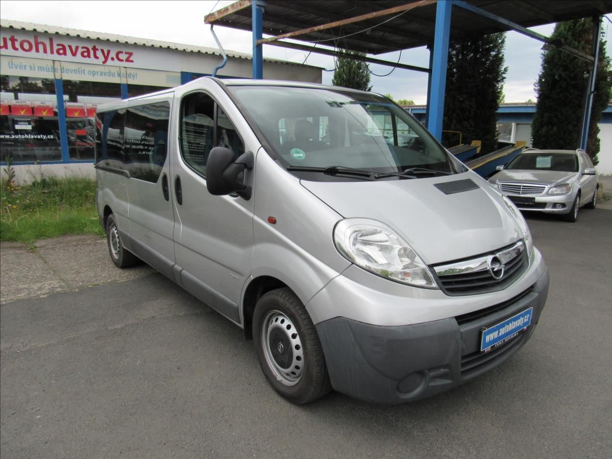 Opel Vivaro, 2,0 CDTi 9 míst - fotka 3