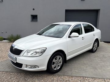 1.8 TSI 118KW ELEGANCE, 1. Maj