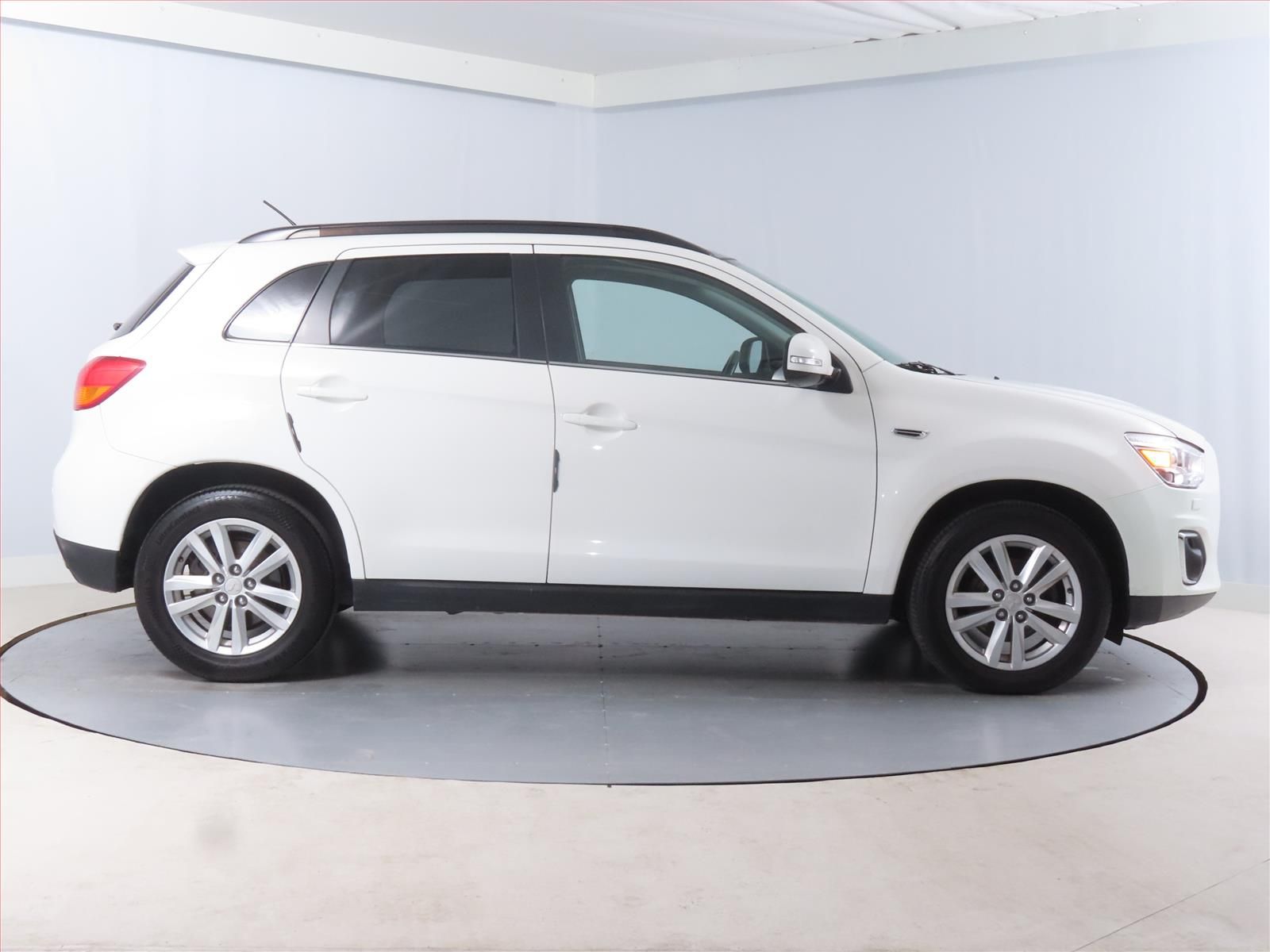 Mitsubishi ASX, 1.8 DI-D, 4X4, Tempomat - fotka 6