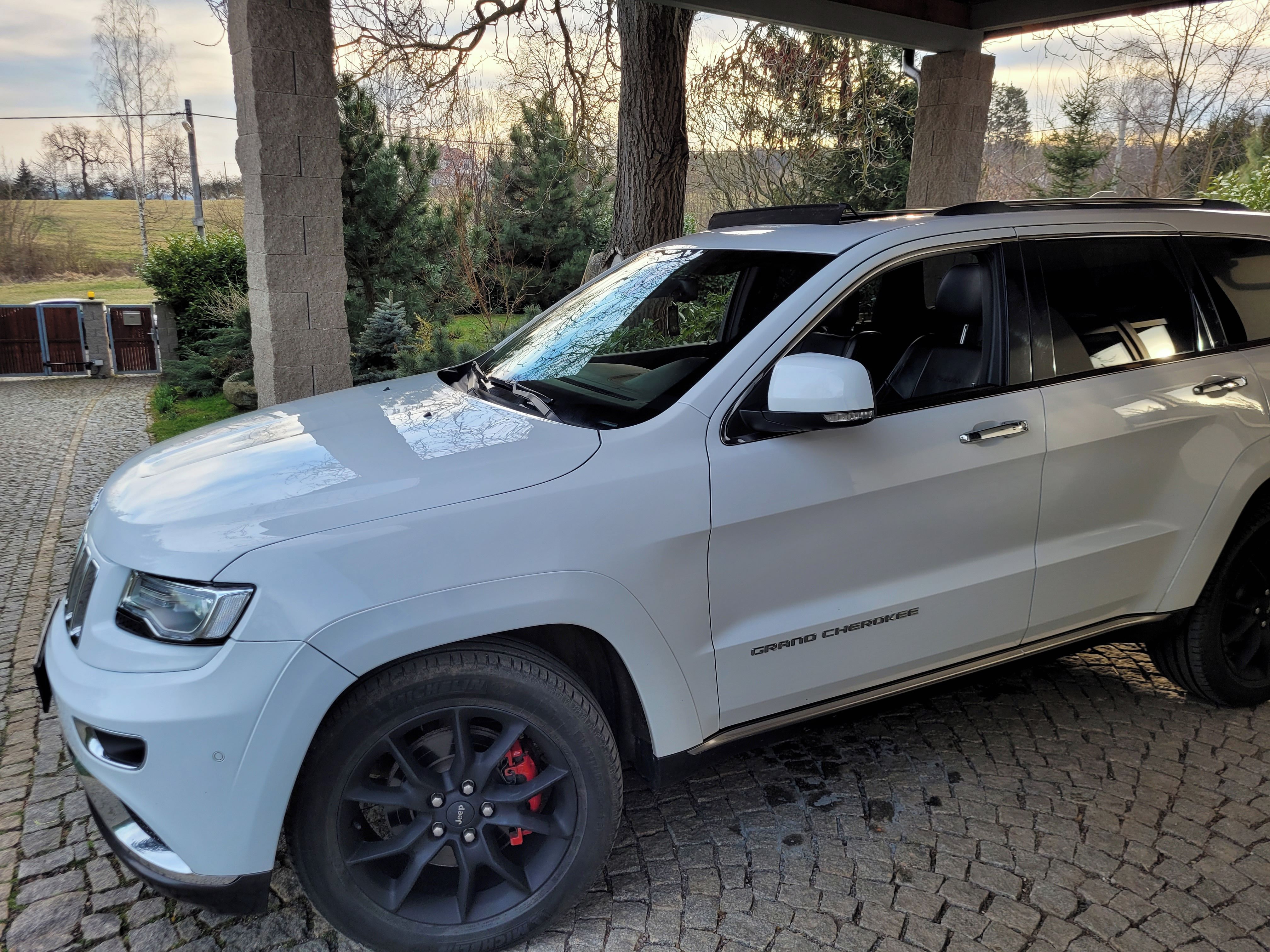 Jeep Grand Cherokee, 3 V6 Turbo Dieset SUMMIT,tažné - fotka 2