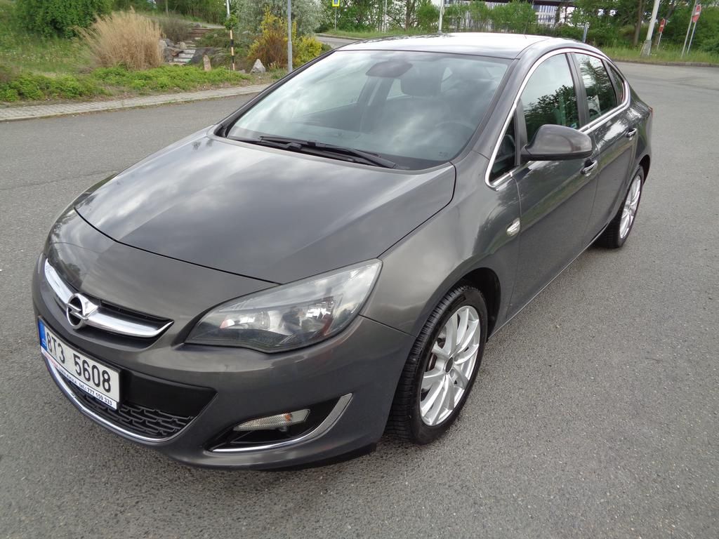 Opel Astra, 1.4 103kW,KOUPENO ČR,SERVISKA