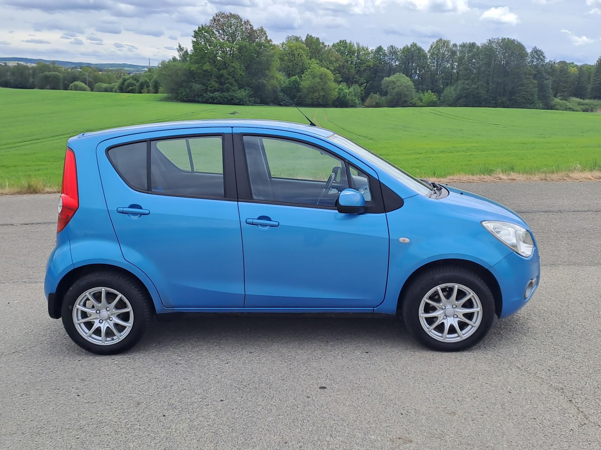 Opel Agila, 1.3 CDTi PĚKNÝ STAV 2xKOLA - fotka 4