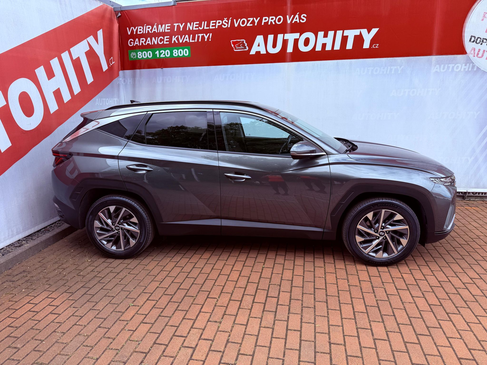 Hyundai Tucson, 1.6 T-GDi Aut., ČR, 1.Maj - fotka 6