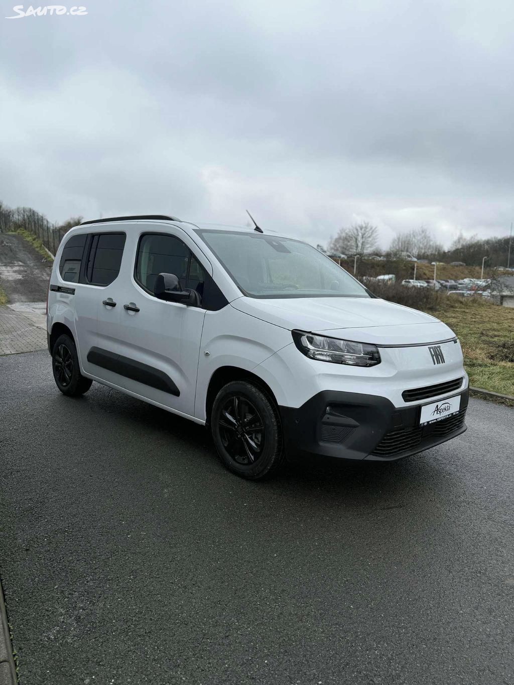 Fiat Dobló, FIAT DOBLO edice RODINA - fotka 3