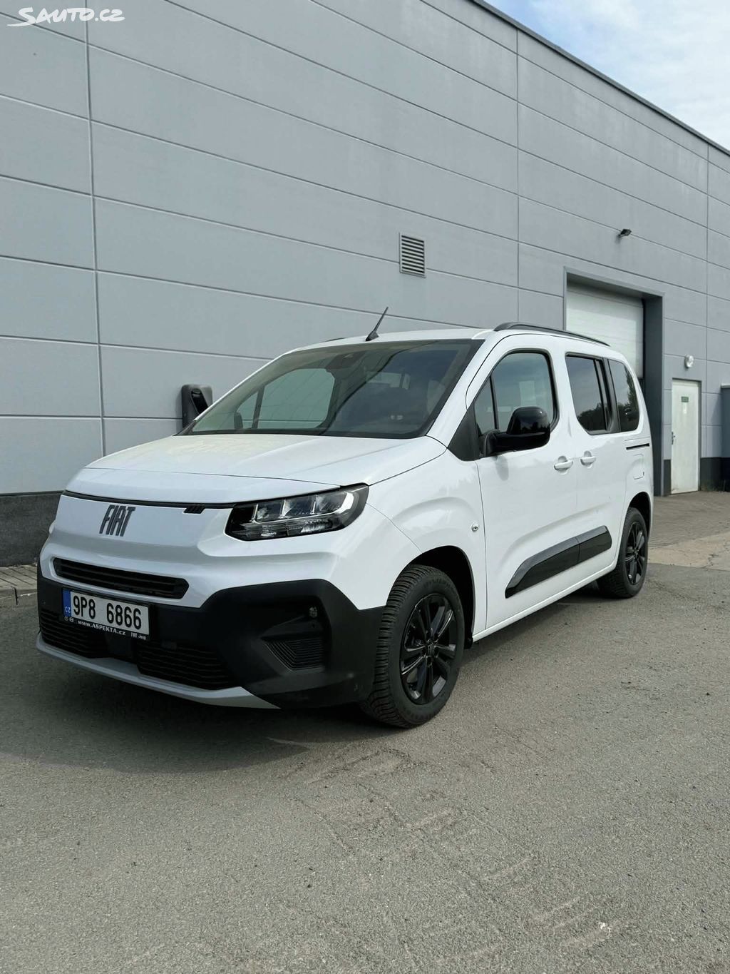 Fiat Dobló, FIAT Doblo Panorama 1.5 blueHD
