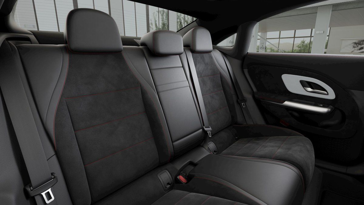 Mercedes-Benz CLA, 220 4MATIC Linie AMG - fotka 3