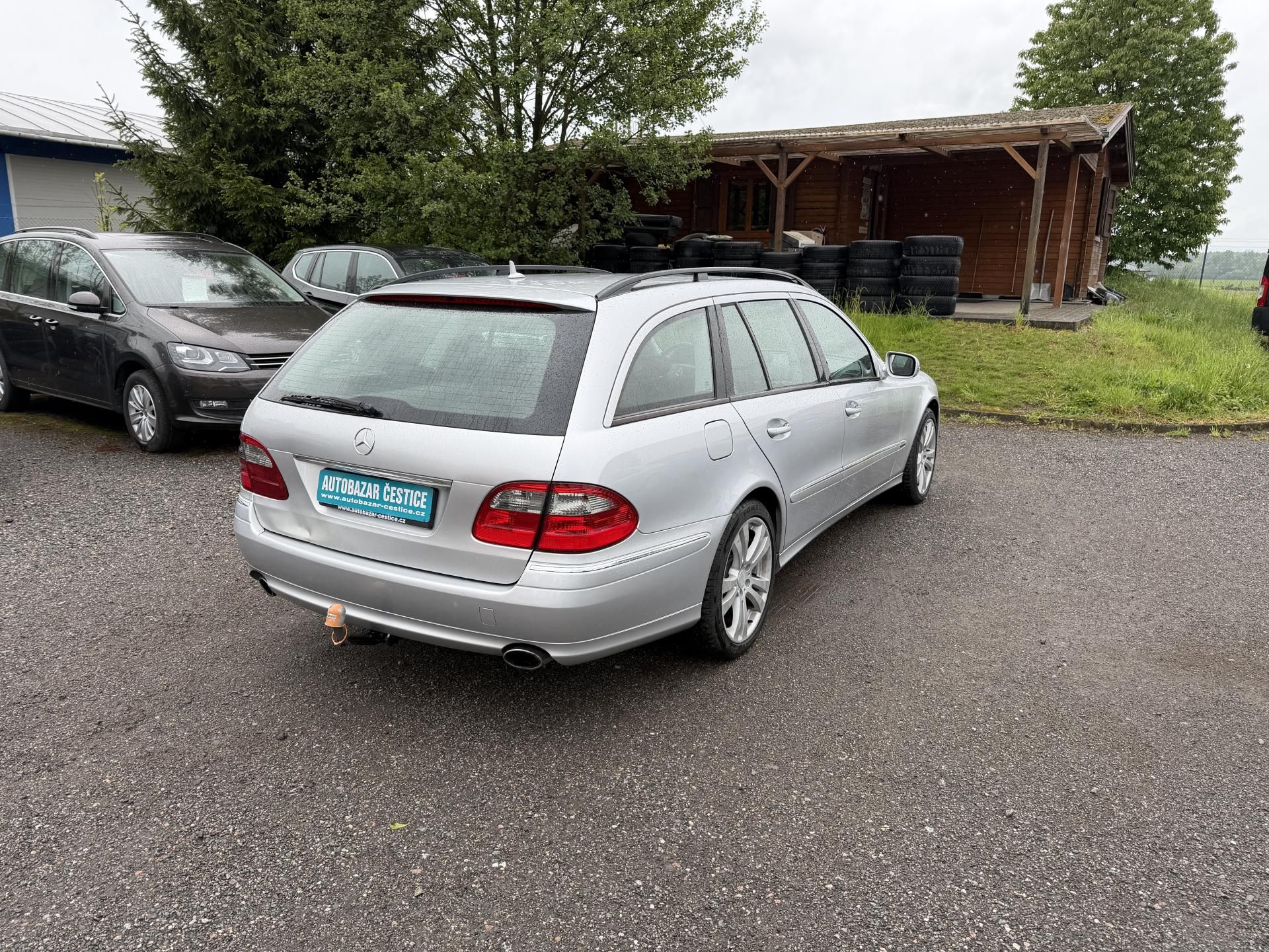 Mercedes-Benz Třídy E, 280 CDI - fotka 6