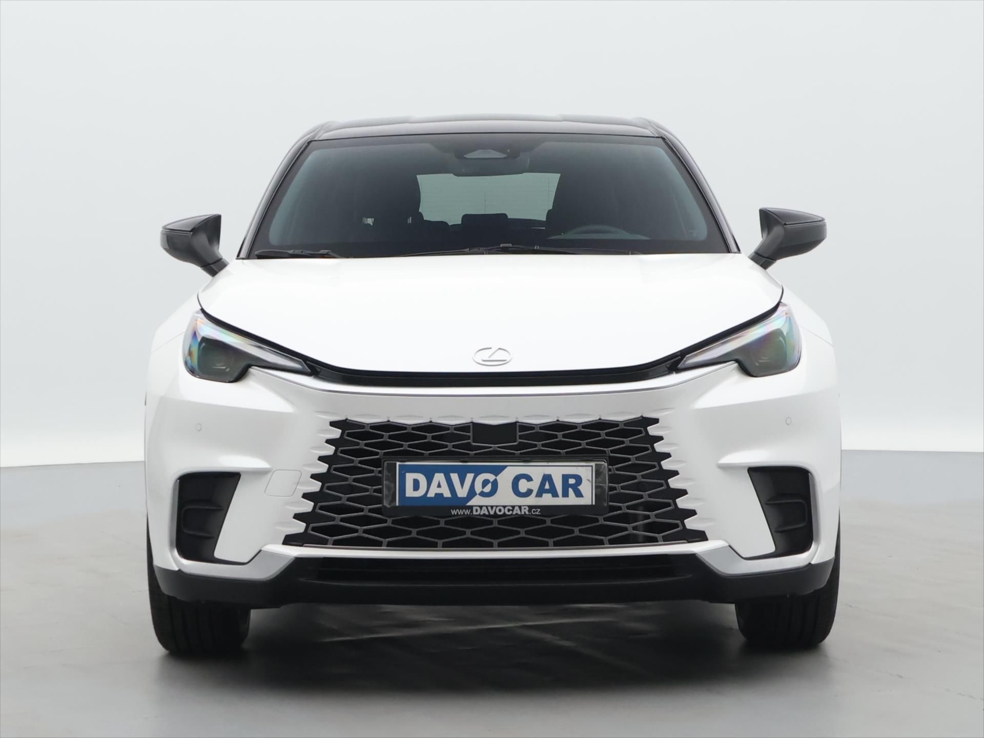 Lexus LBX, 1.5 HEV 67 kW Emotion CZ DPH H - fotka 2