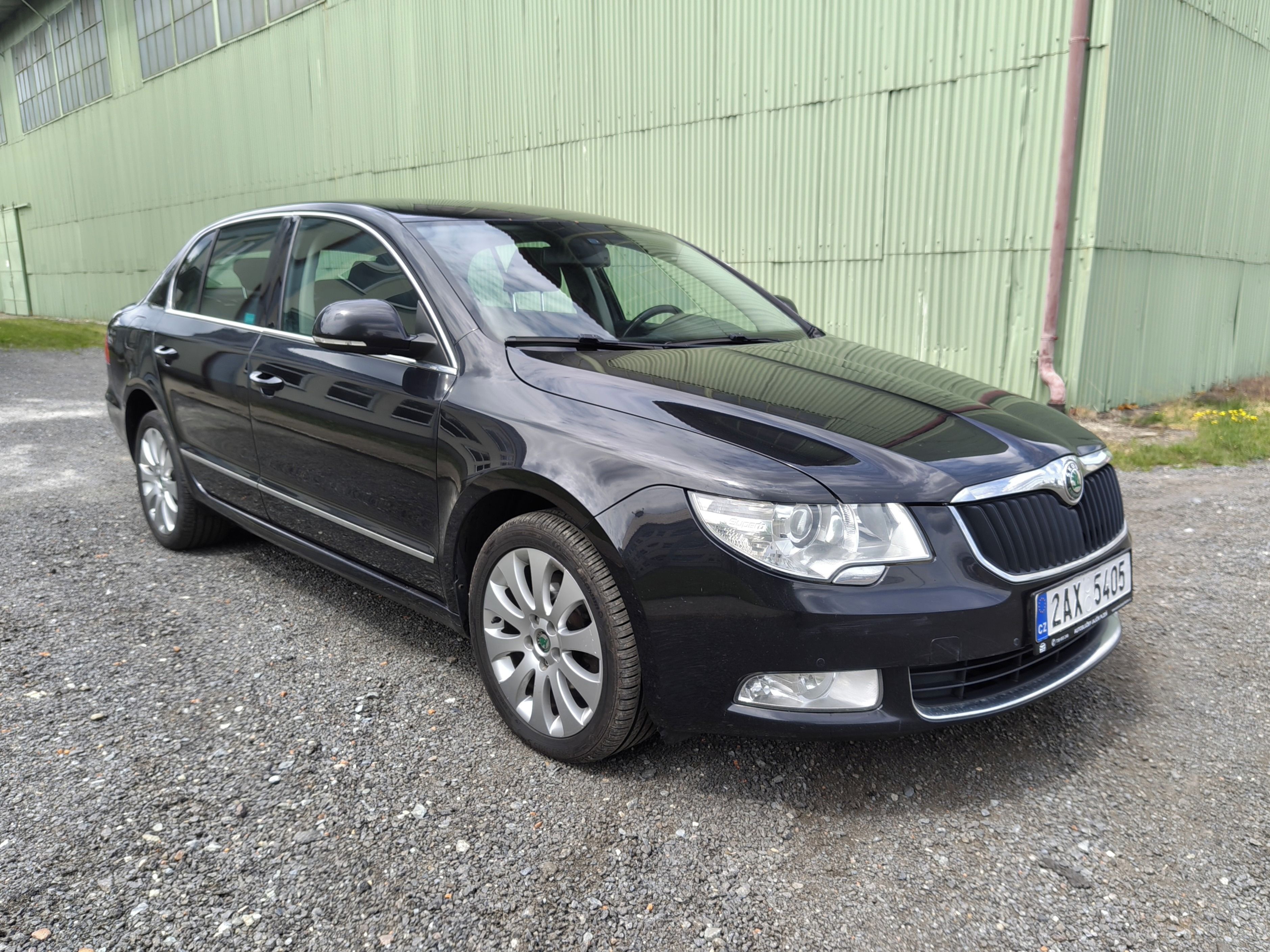 Škoda Superb, 2.0 TDI CR 125kW 4x4 Elegance - fotka 3