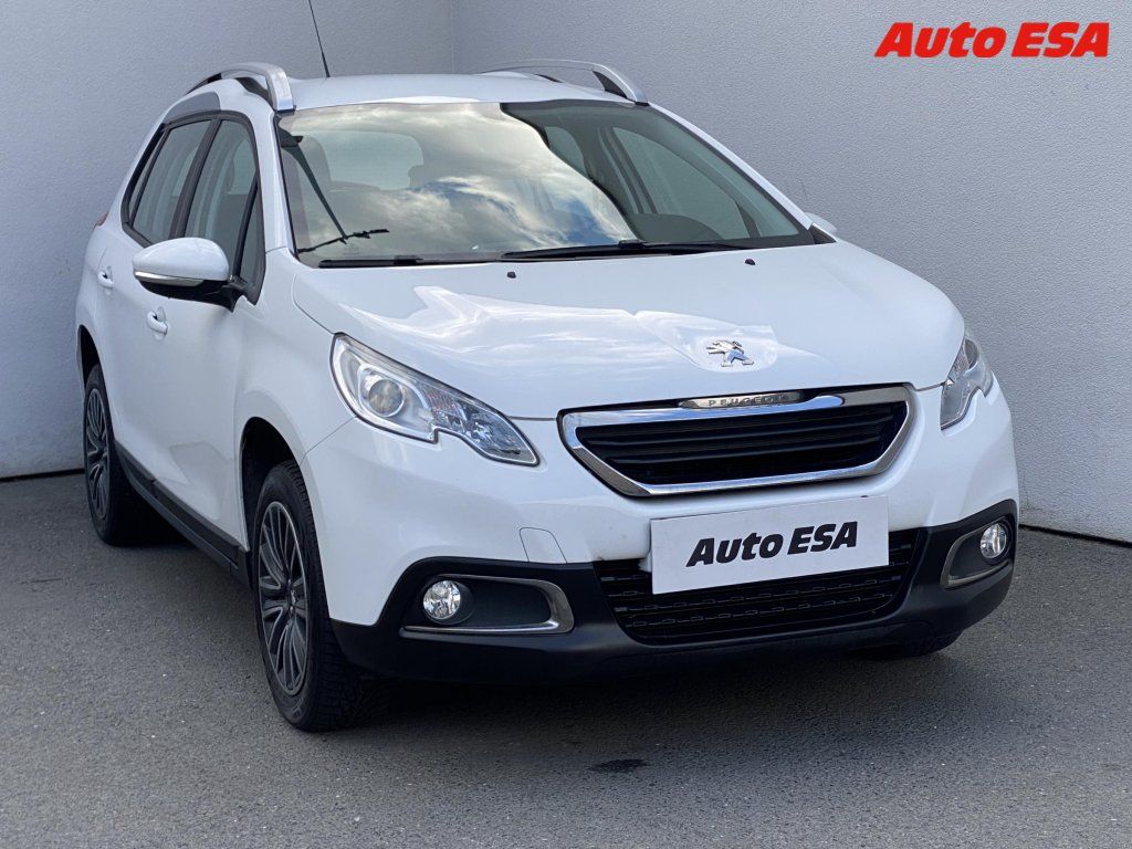 Peugeot 2008, 1.2i,1.maj,ČR,autoAC