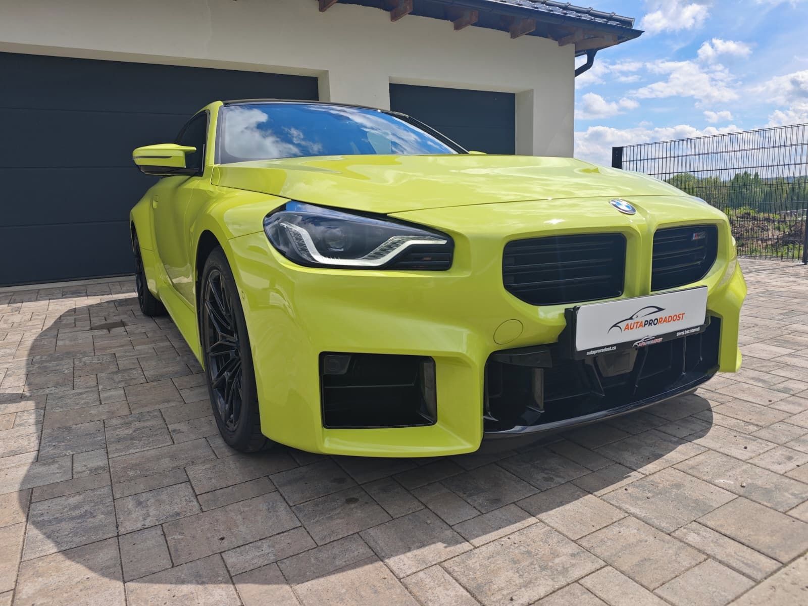 BMW M2