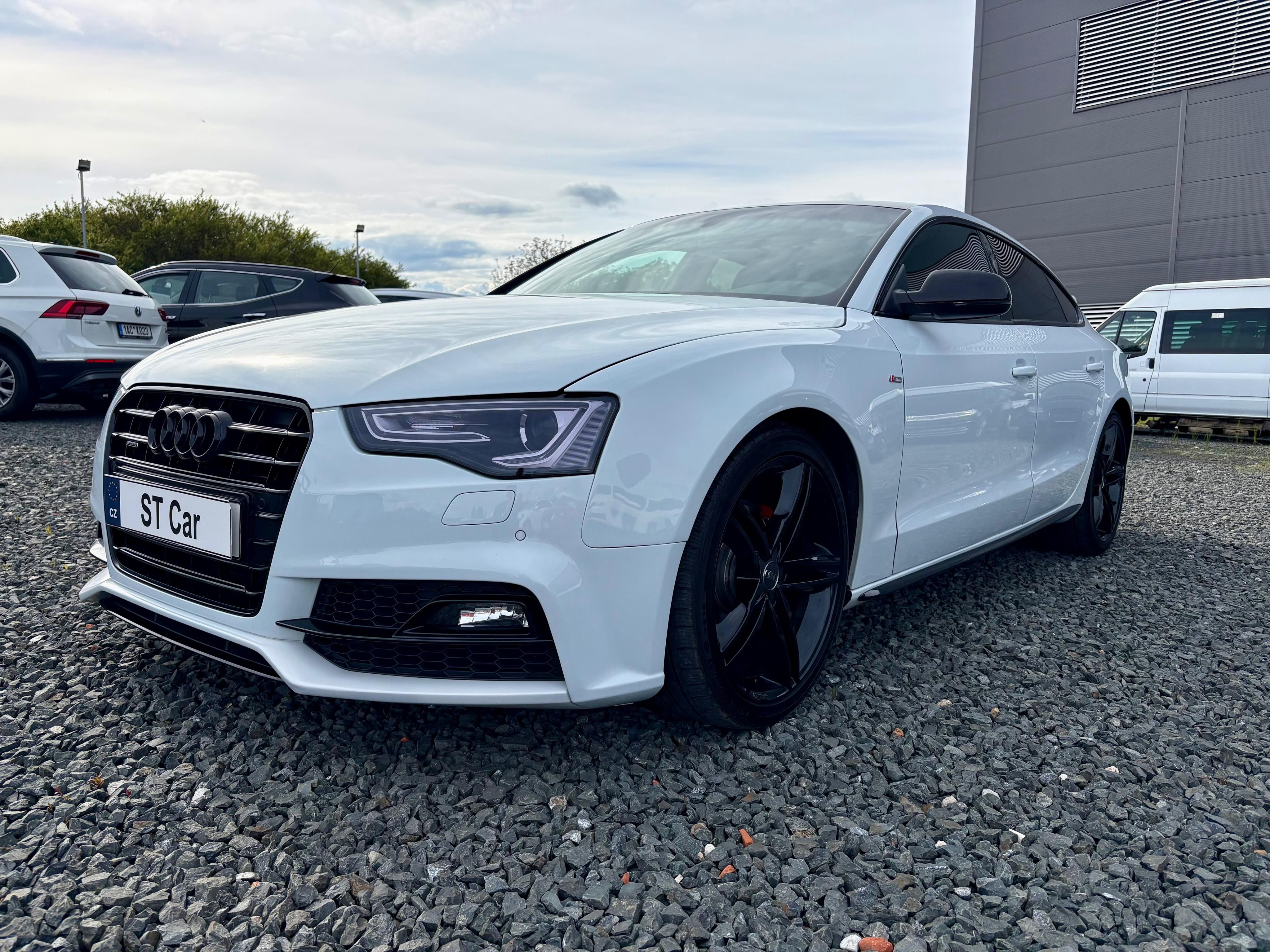 Audi A5, 2.0TDi 140kw 4x4 S-line DSG ČR