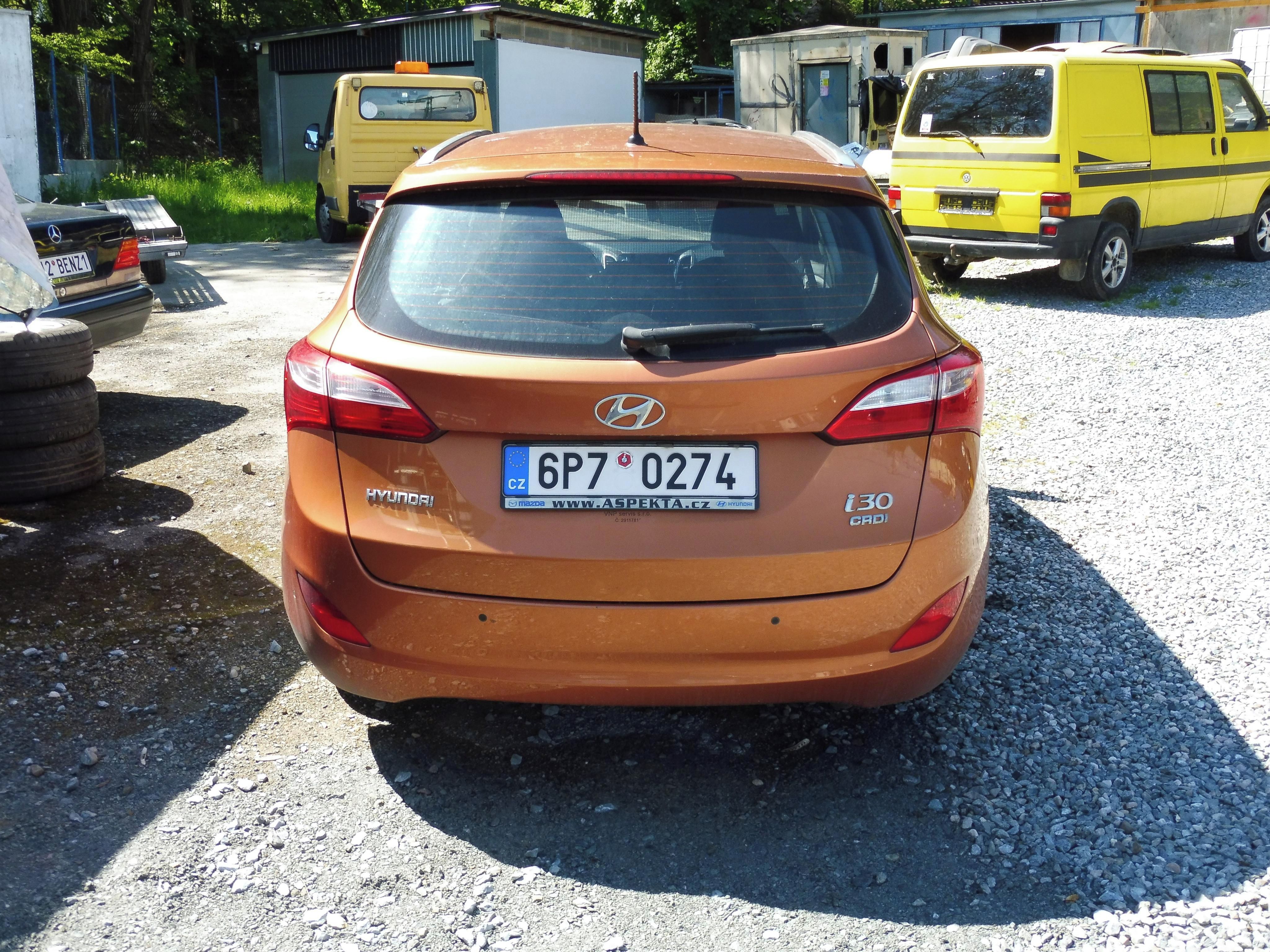 Hyundai i30, 1,6 - fotka 3