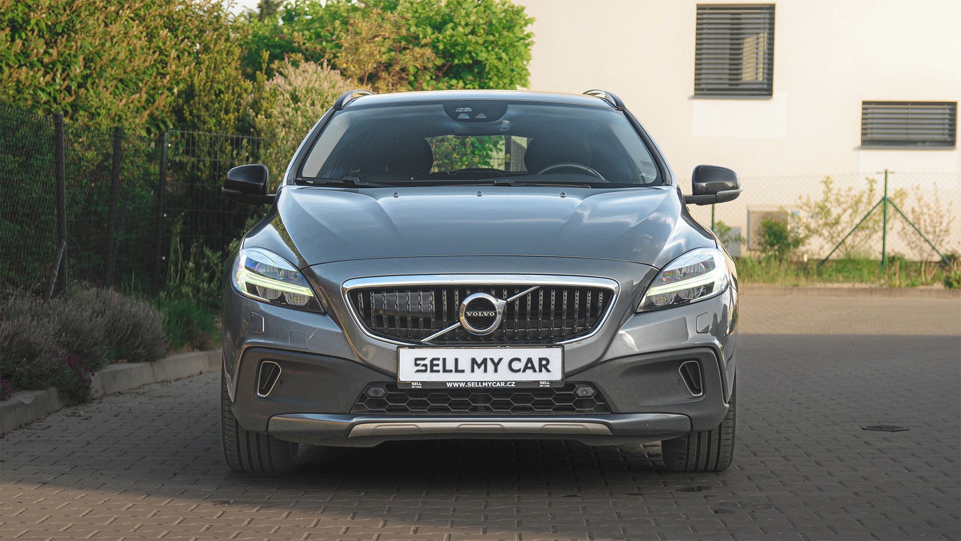 Volvo V40, CC D3 2,0/110kW Nezávislé top. - fotka 2