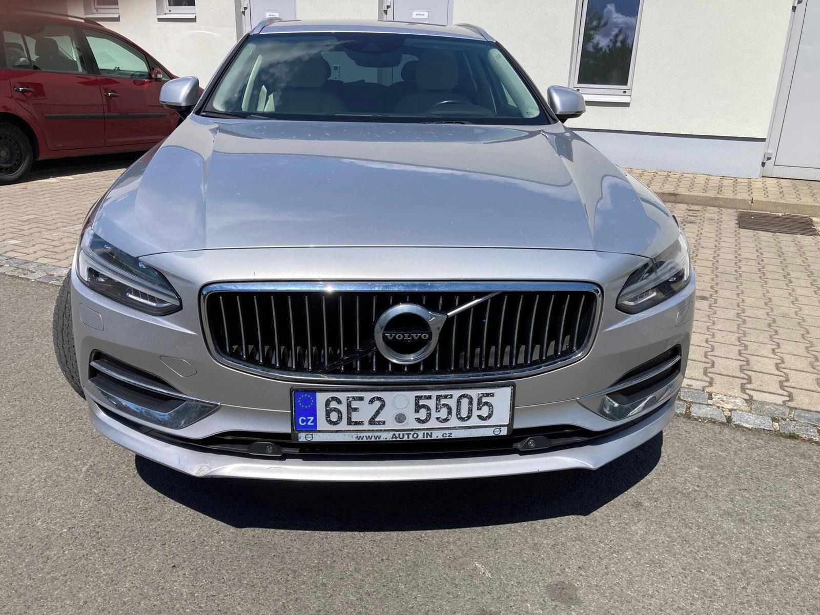 Volvo V90, 2,0 D5 Polestar Inscription - fotka 2