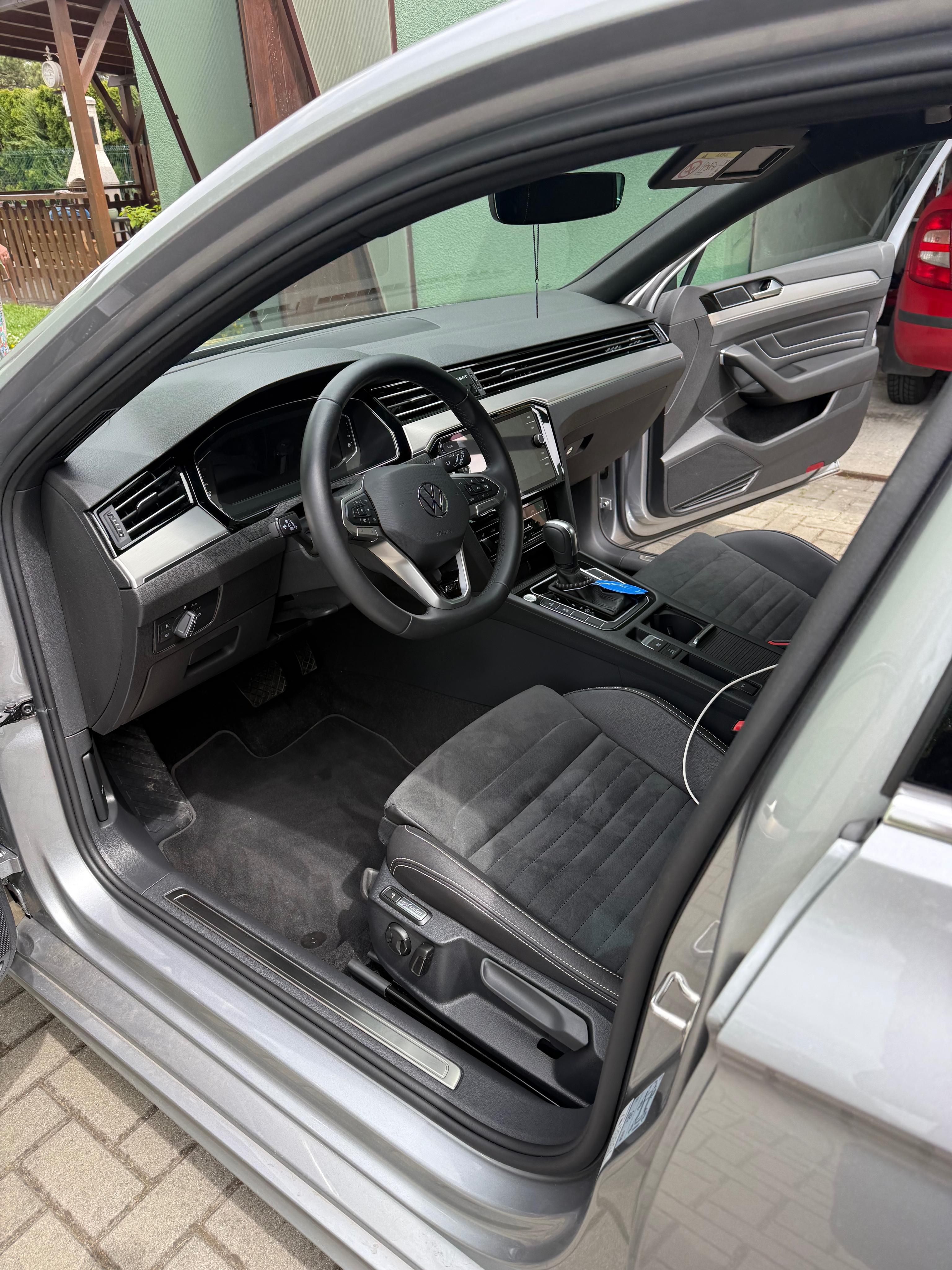 Volkswagen Passat, 2.0 tsi 140 kw R line - fotka 4