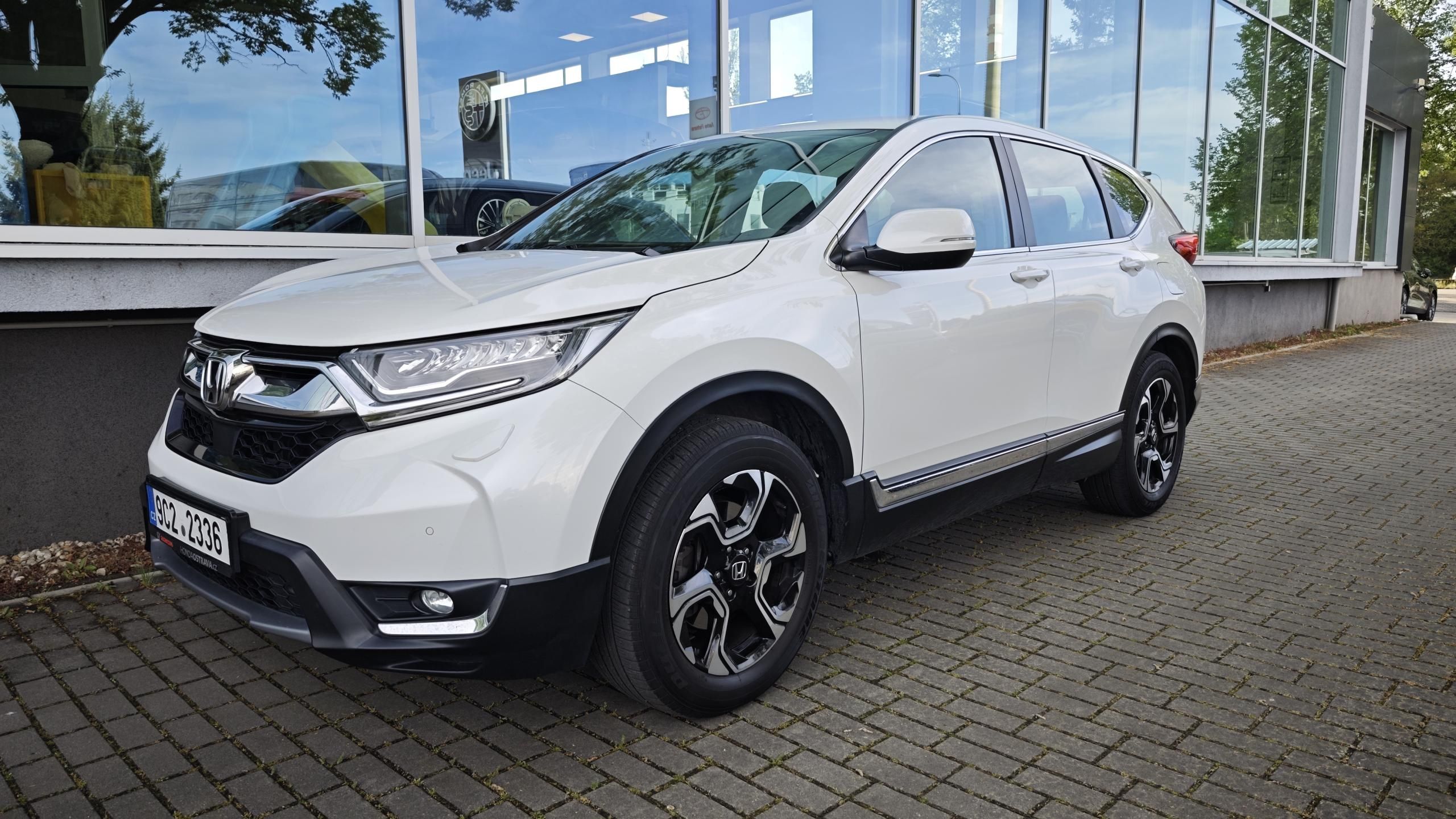 Honda CR-V, 4x2, manuál, ČR, 1. majitel - fotka 2