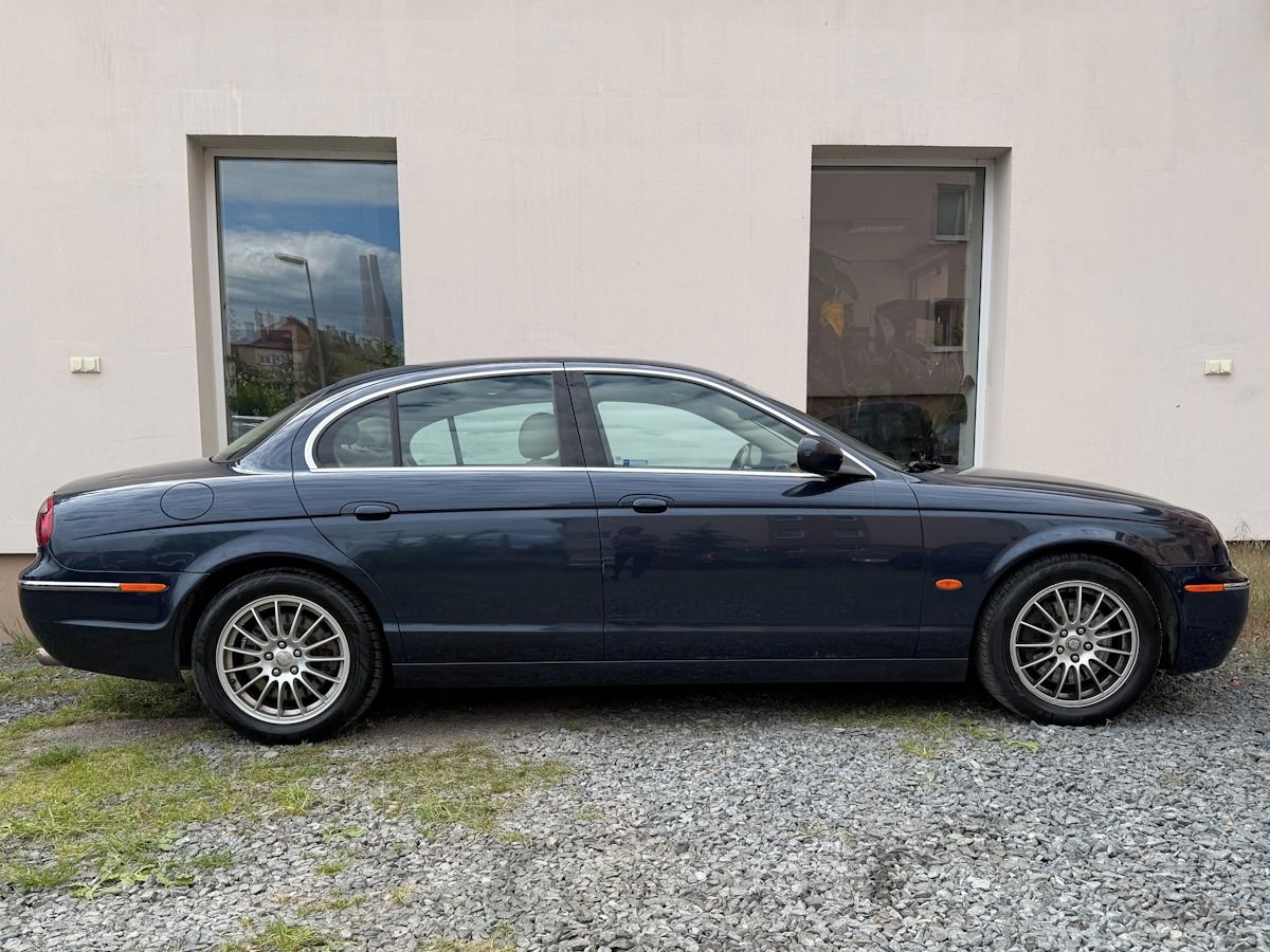 Jaguar S-Type, 2.7 D 152kW - fotka 6