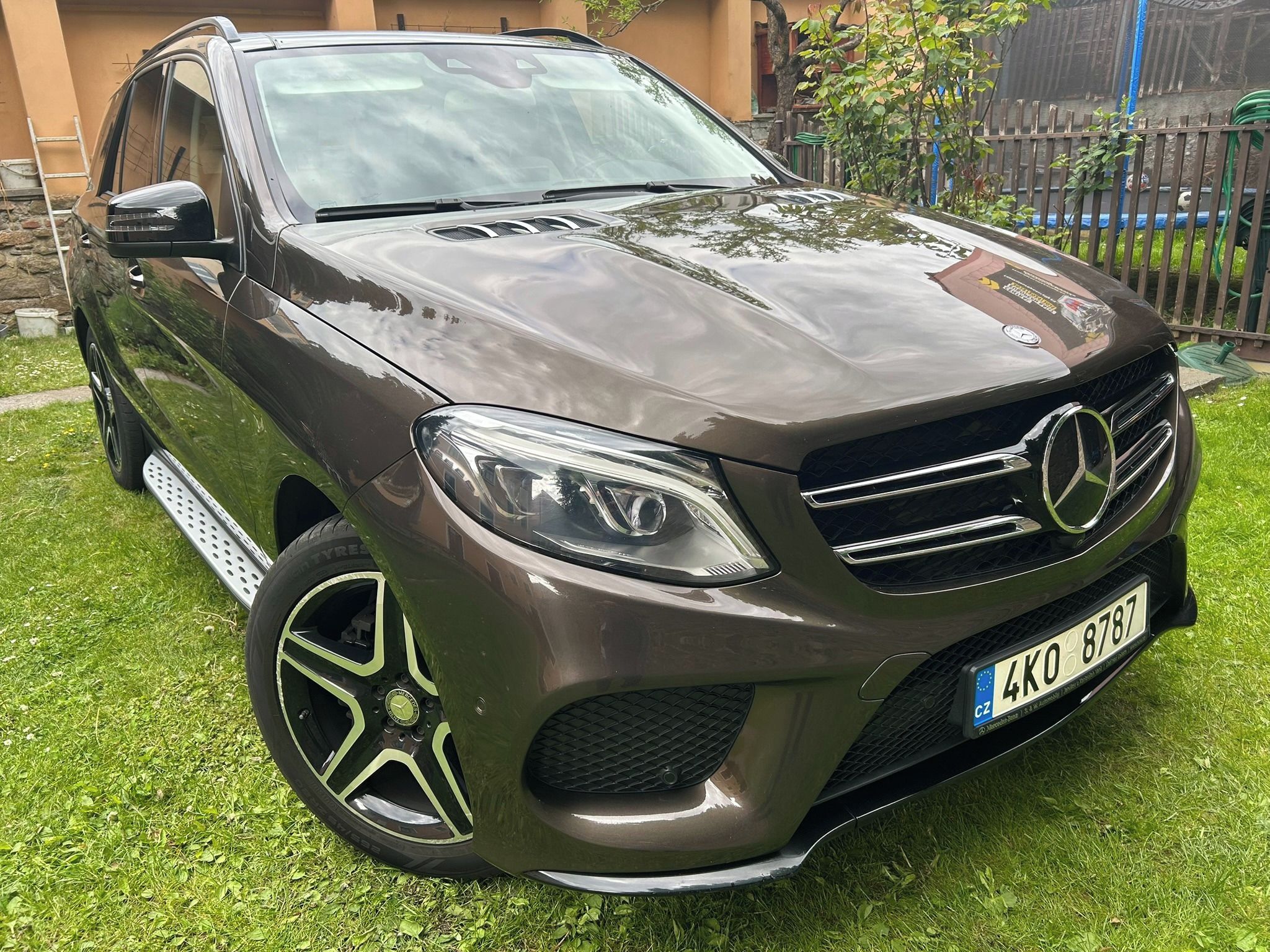 Mercedes-Benz GLE, 350d AMG*Masáž*DPH*CZ*1maj*Air - fotka 2