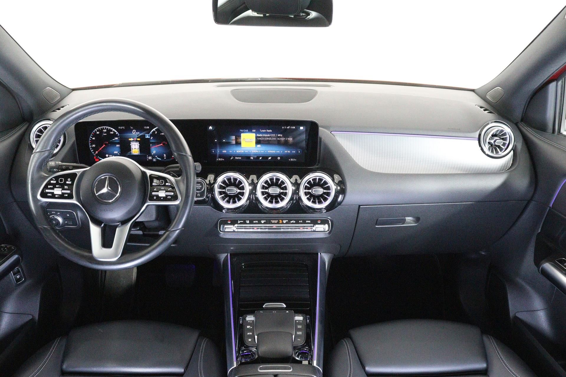 Mercedes-Benz GLA, 250 4Matic 165kW - fotka 5