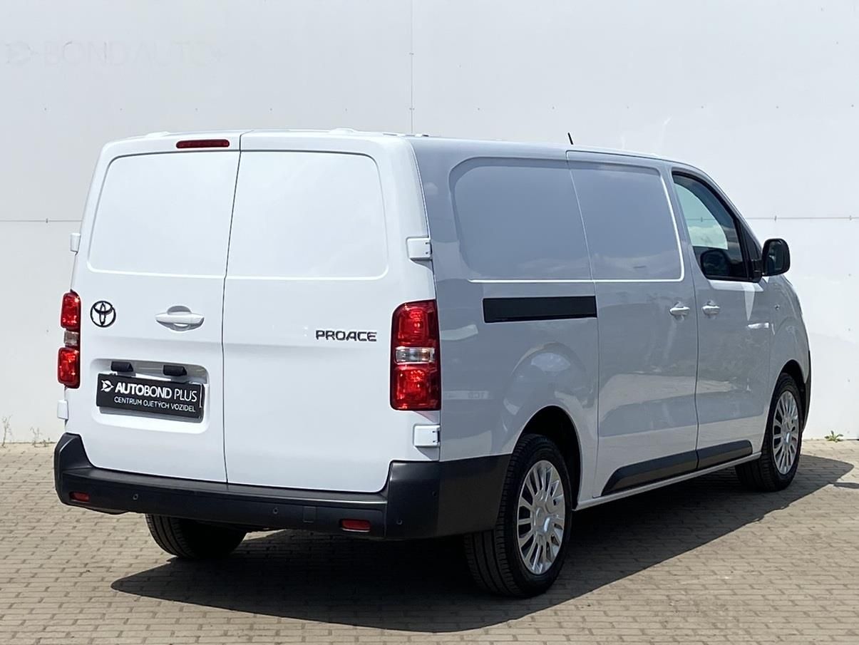 Toyota Proace, 2.0 D-4D 140k L2 Active Multim - fotka 2