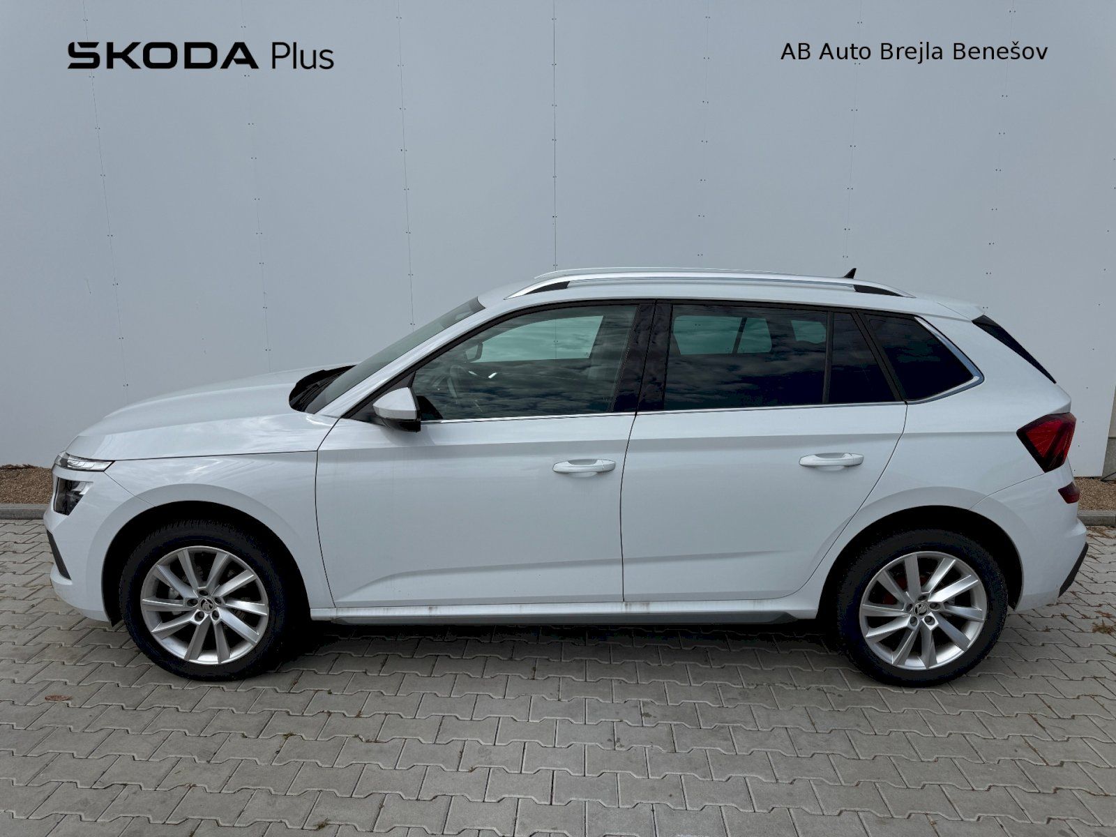 Škoda Kamiq, Top Selection 1,0 TSI 85 kW 6- - fotka 3