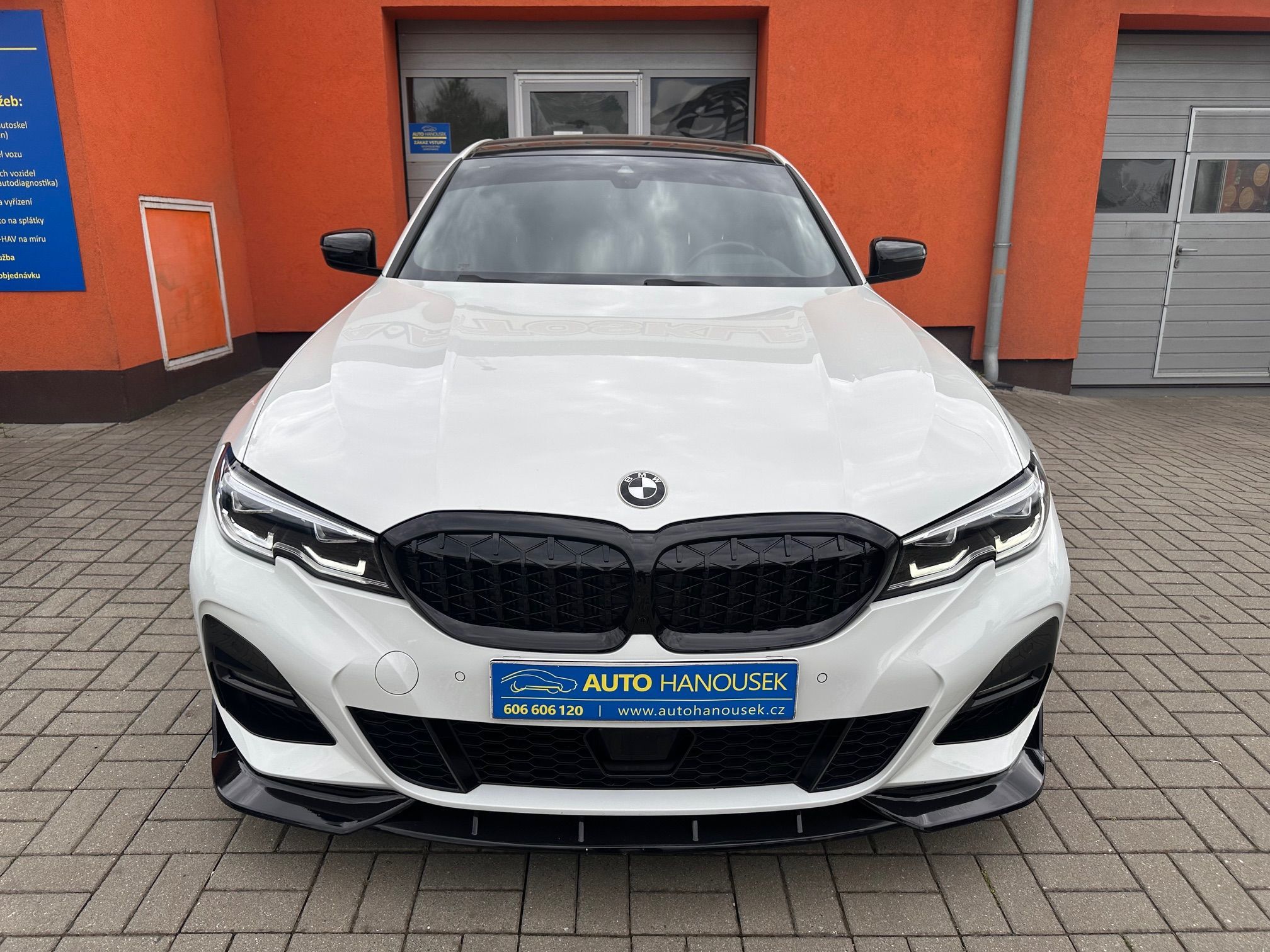 BMW Řada 3, e 215KW M-paket - fotka 6