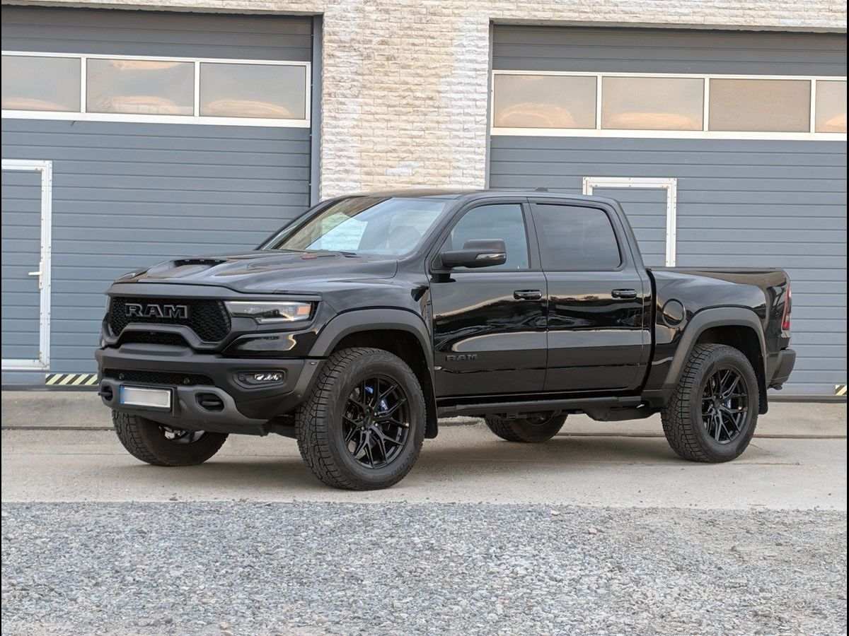 Dodge Ram, 1500 TRX, Equipment Level 2