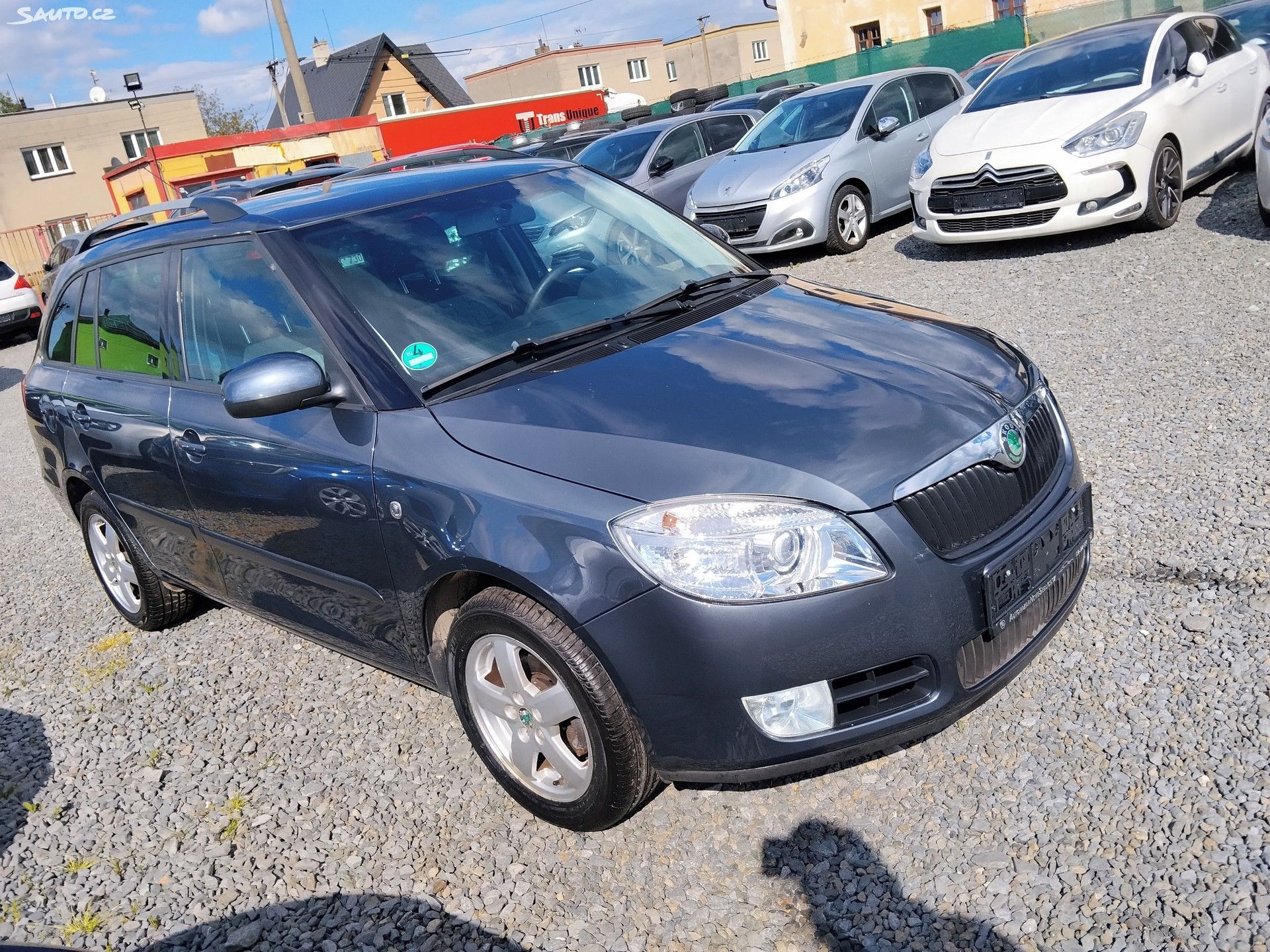 Škoda Fabia, 1.4 16v Výhřev. sed., Tempomat - fotka 4