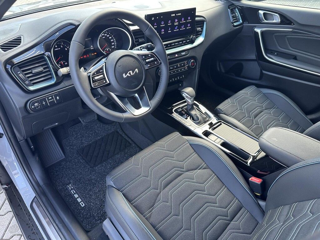 Kia XCee´d, 1,6 T-GDI 7DCT 110 kW STEEL ED - fotka 4