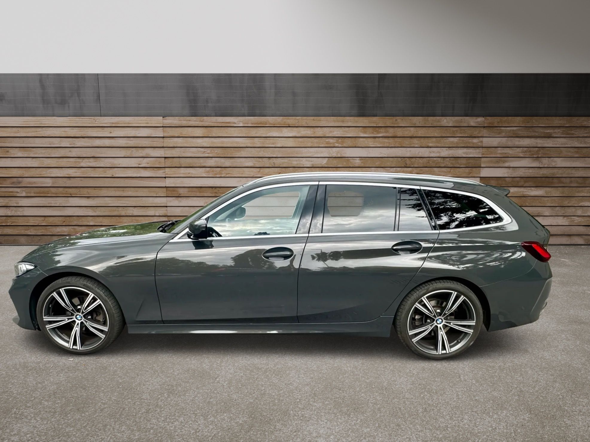 BMW Řada 3, 320d xDrive/ACC/PANO/TAZNE - fotka 3