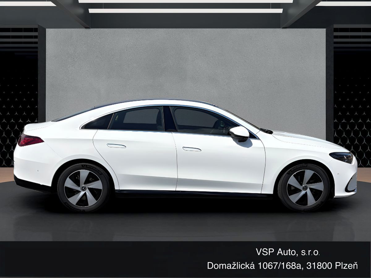 Mercedes-Benz CLA - fotka 4