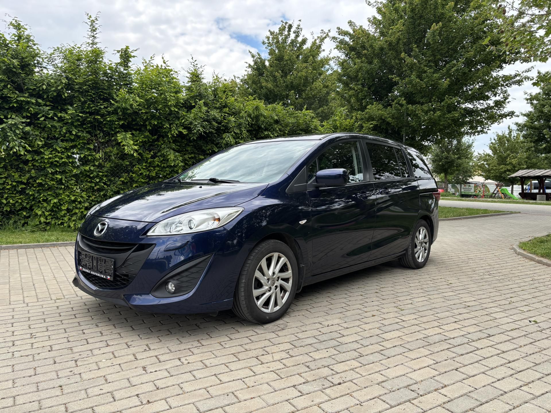 Mazda 5, 2.0 Center-Line - fotka 2