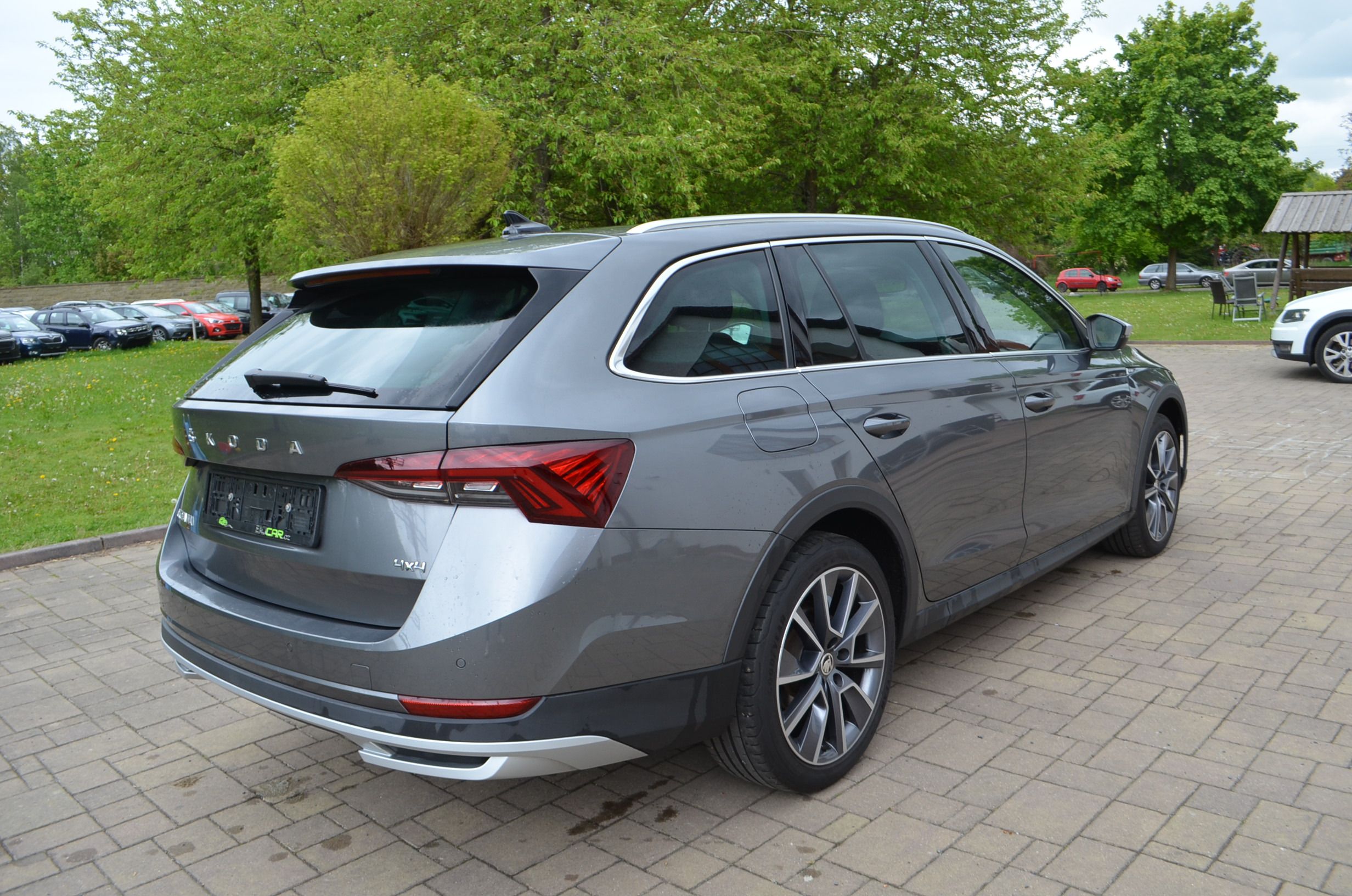 Škoda Octavia, COMBI*SCOUT*DSG*TDI*147KW*TOP* - fotka 5
