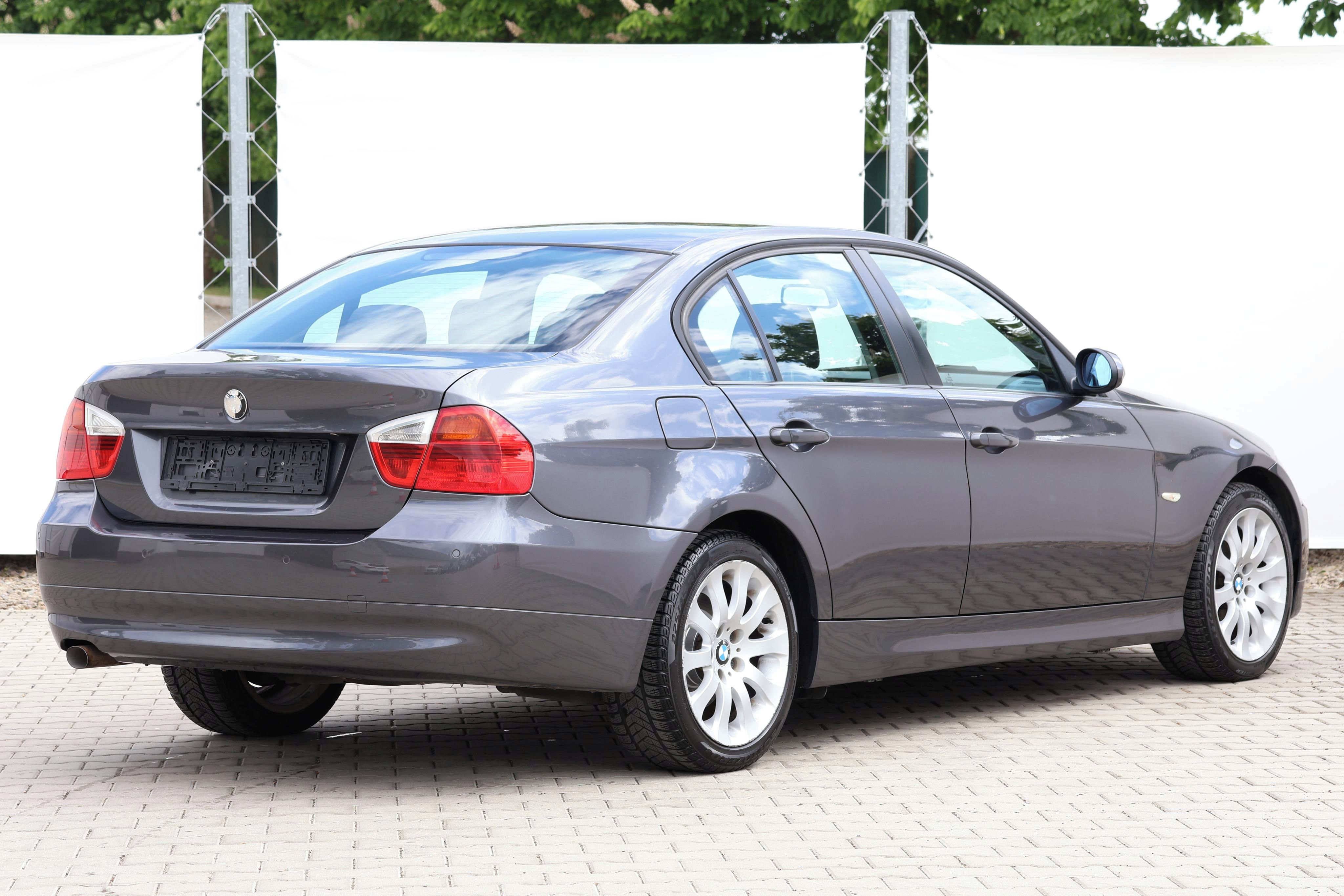 BMW Řada 3, 320d*120kW*MANUAL*SERVIS BMW - fotka 6