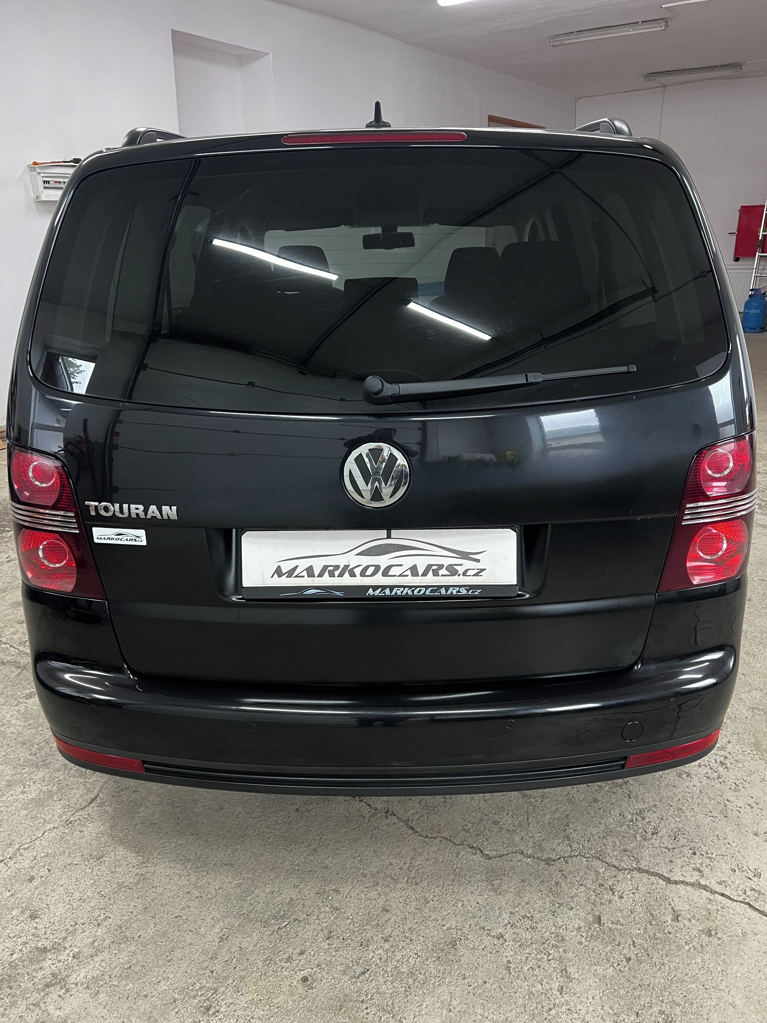 Volkswagen Touran, 2.0 TDi 103KW VYHŘ.SEDADLA - fotka 6