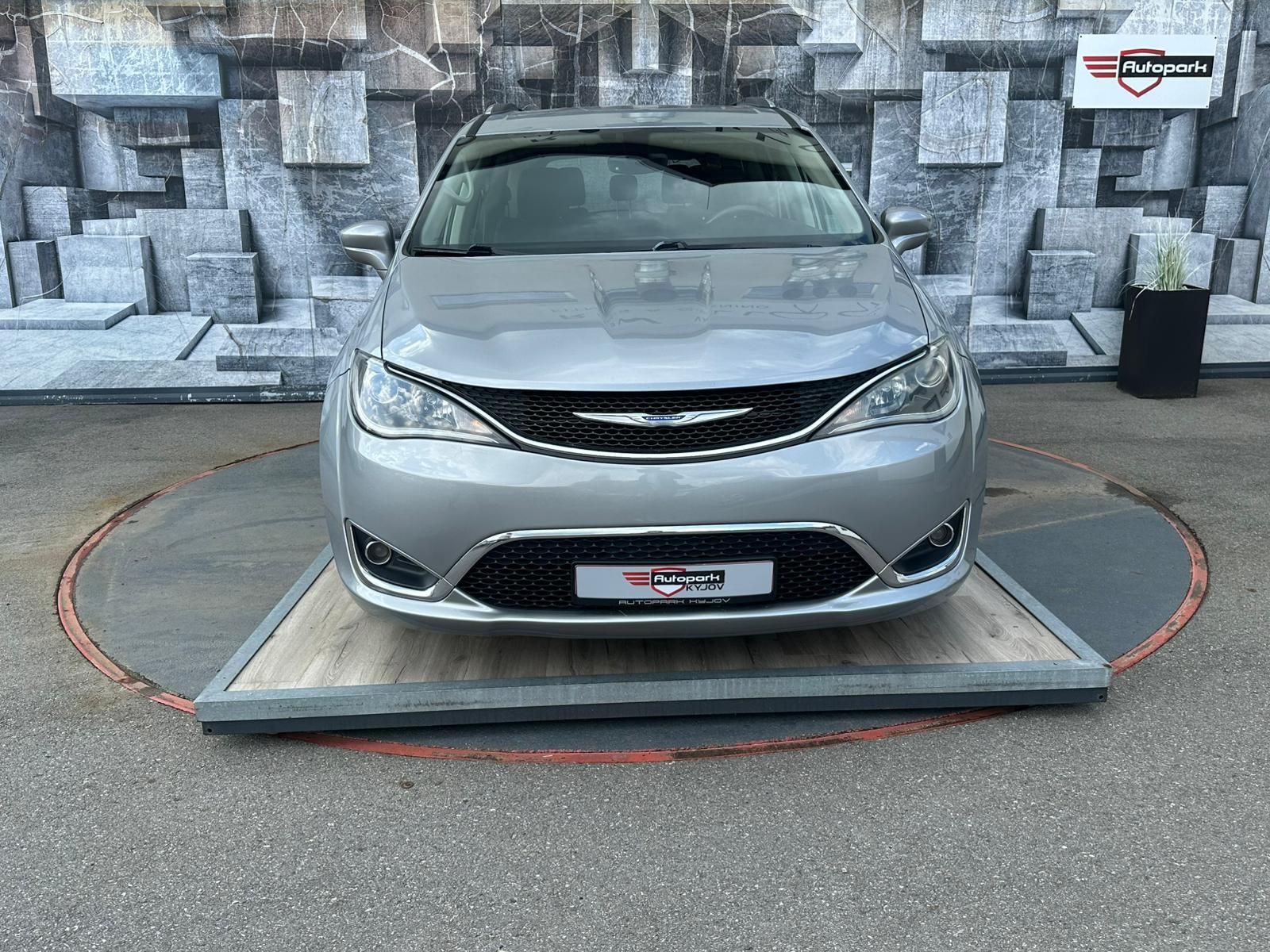 Chrysler Pacifica, 3.6i, 214KW, BLIS - fotka 2