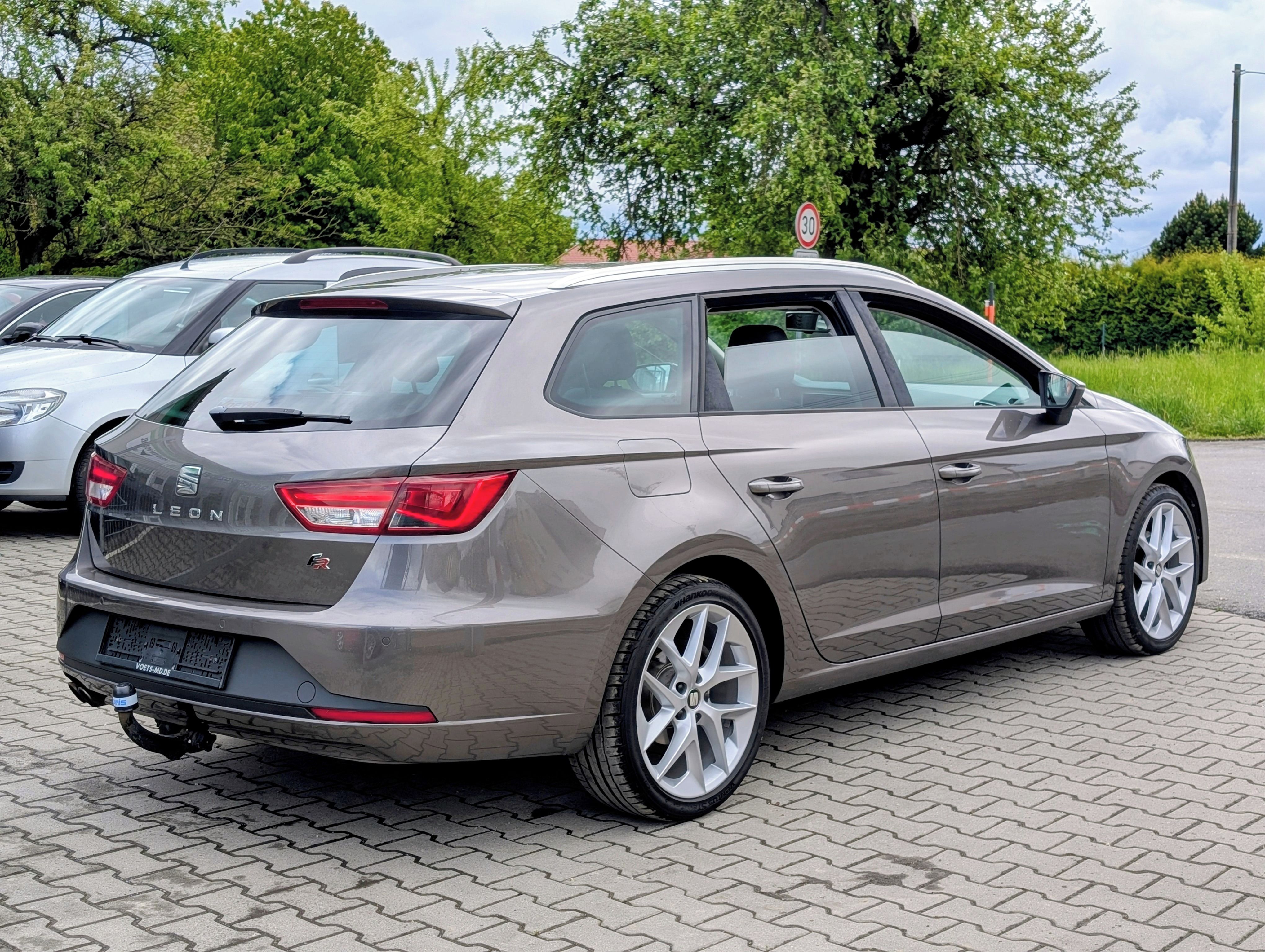 Seat Leon, FR 1,4TSi FULL LED,TAŽNÉ - fotka 4