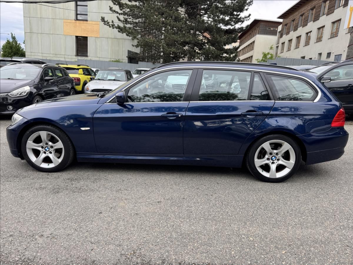 BMW Řada 3, 2,0 FACELIFT+Edition - fotka 6