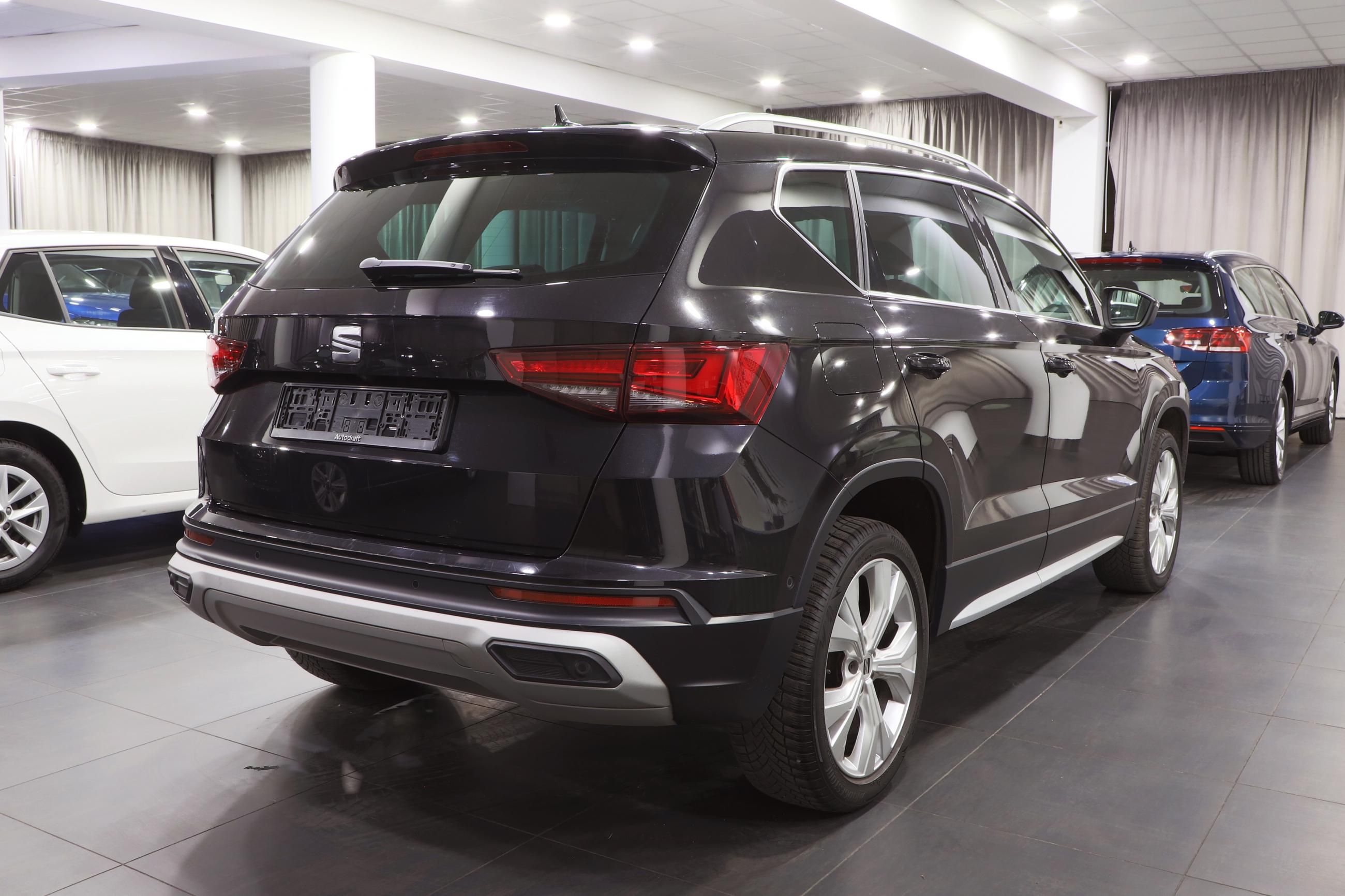 Seat Ateca, 2.0 TDI 110kW DSG / ALU 18'' - fotka 3