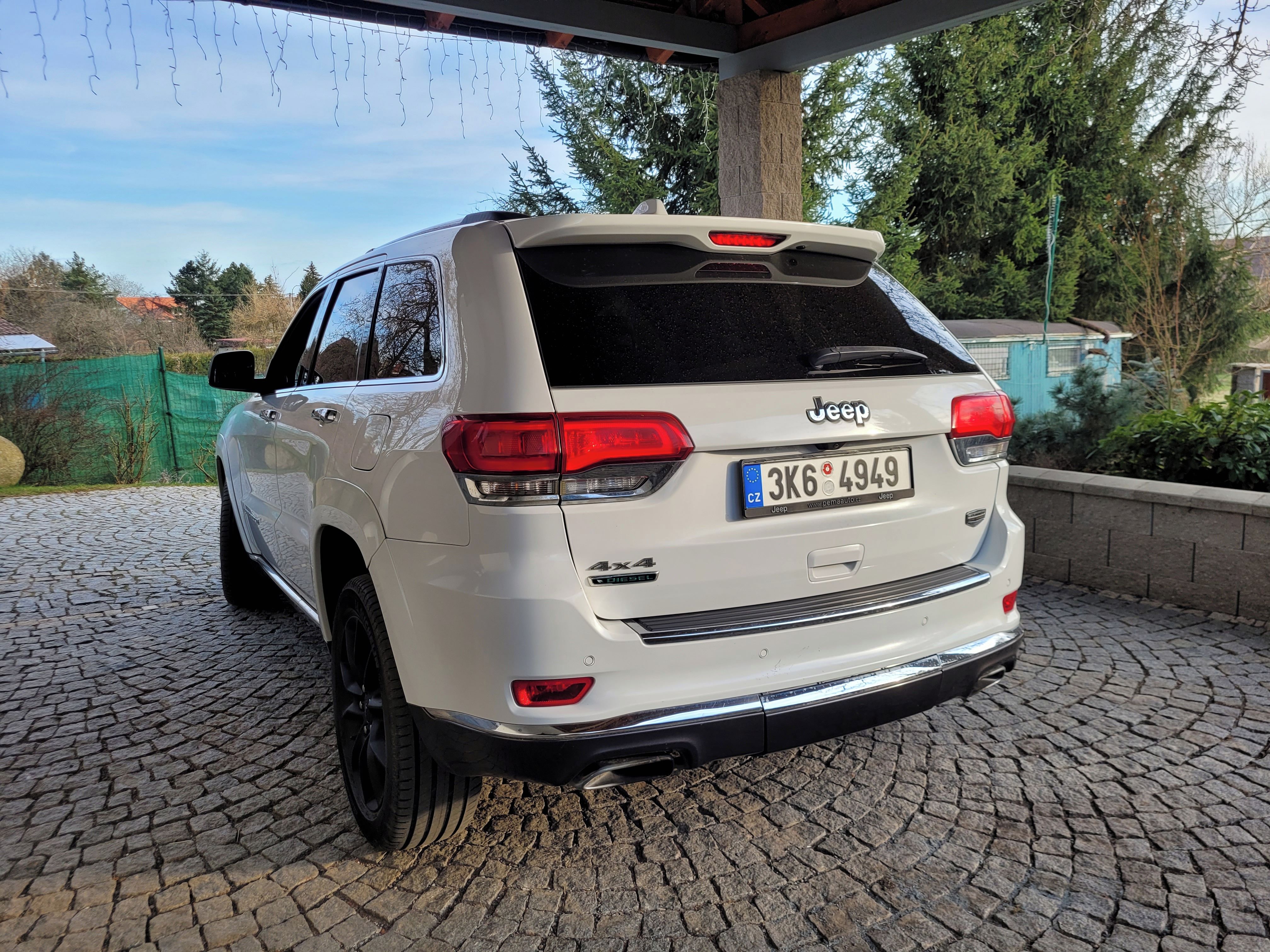 Jeep Grand Cherokee, 3 V6 Turbo Dieset SUMMIT,tažné - fotka 4