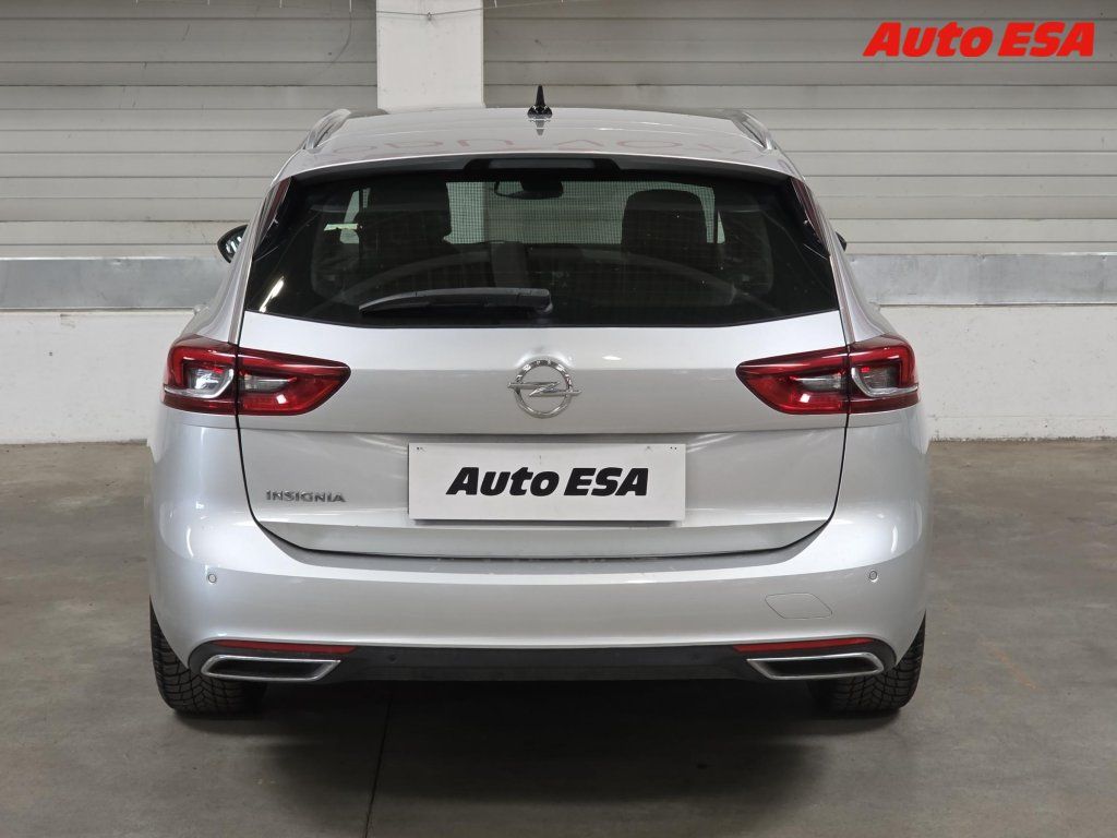 Opel Insignia, 2.0 CDTI Sports Tourer - fotka 5